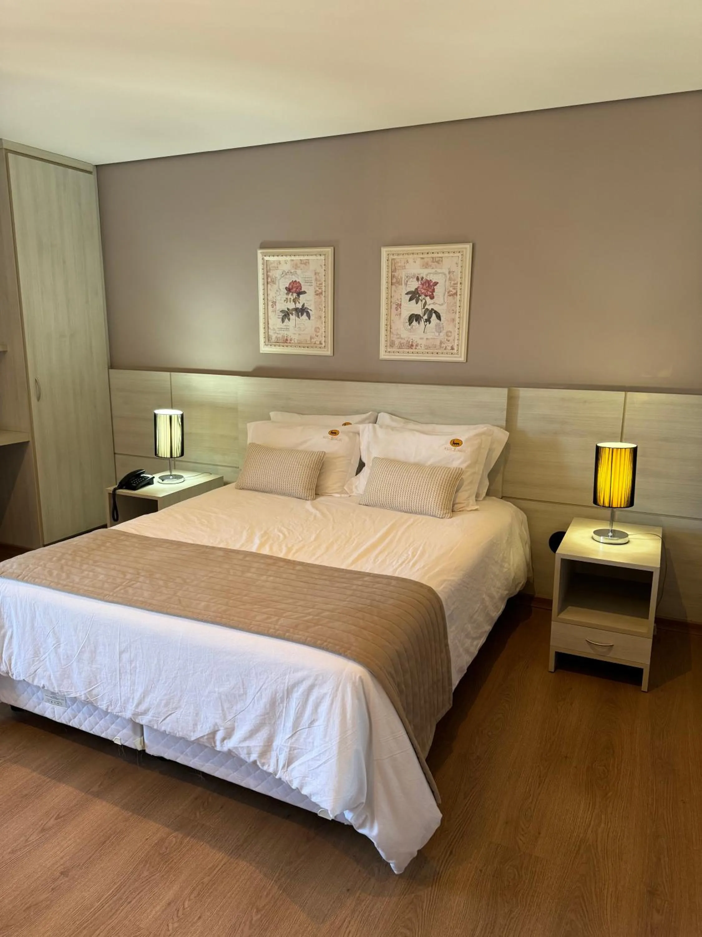 Bed in Hotel Marques