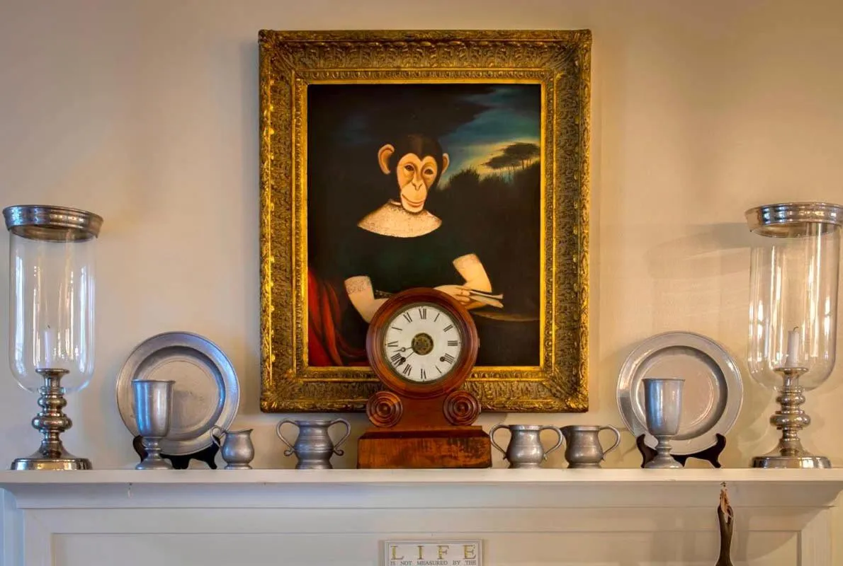 Decorative detail in Anchuca Historic Mansion & Inn