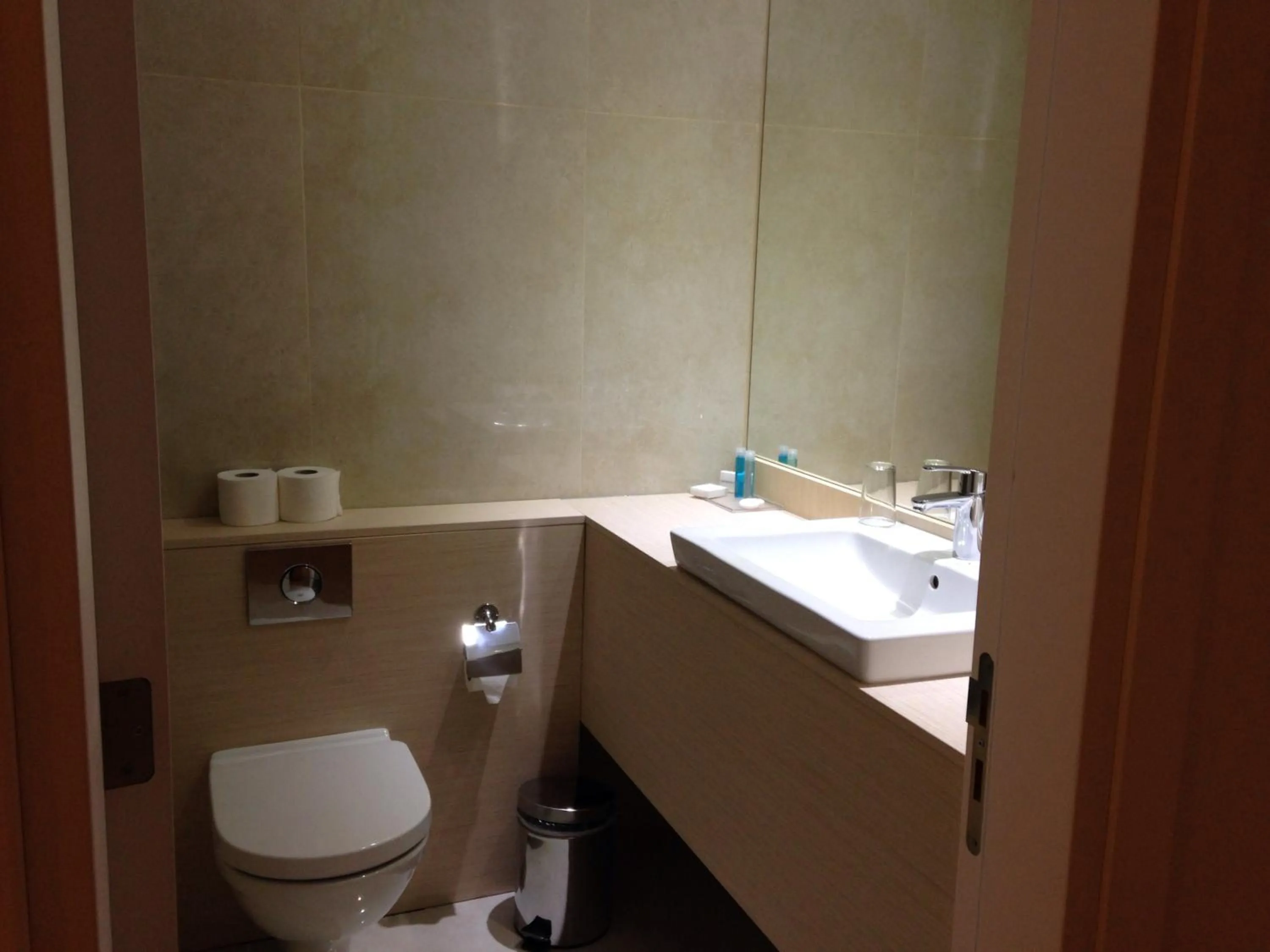 Bathroom in Crystal Hotel