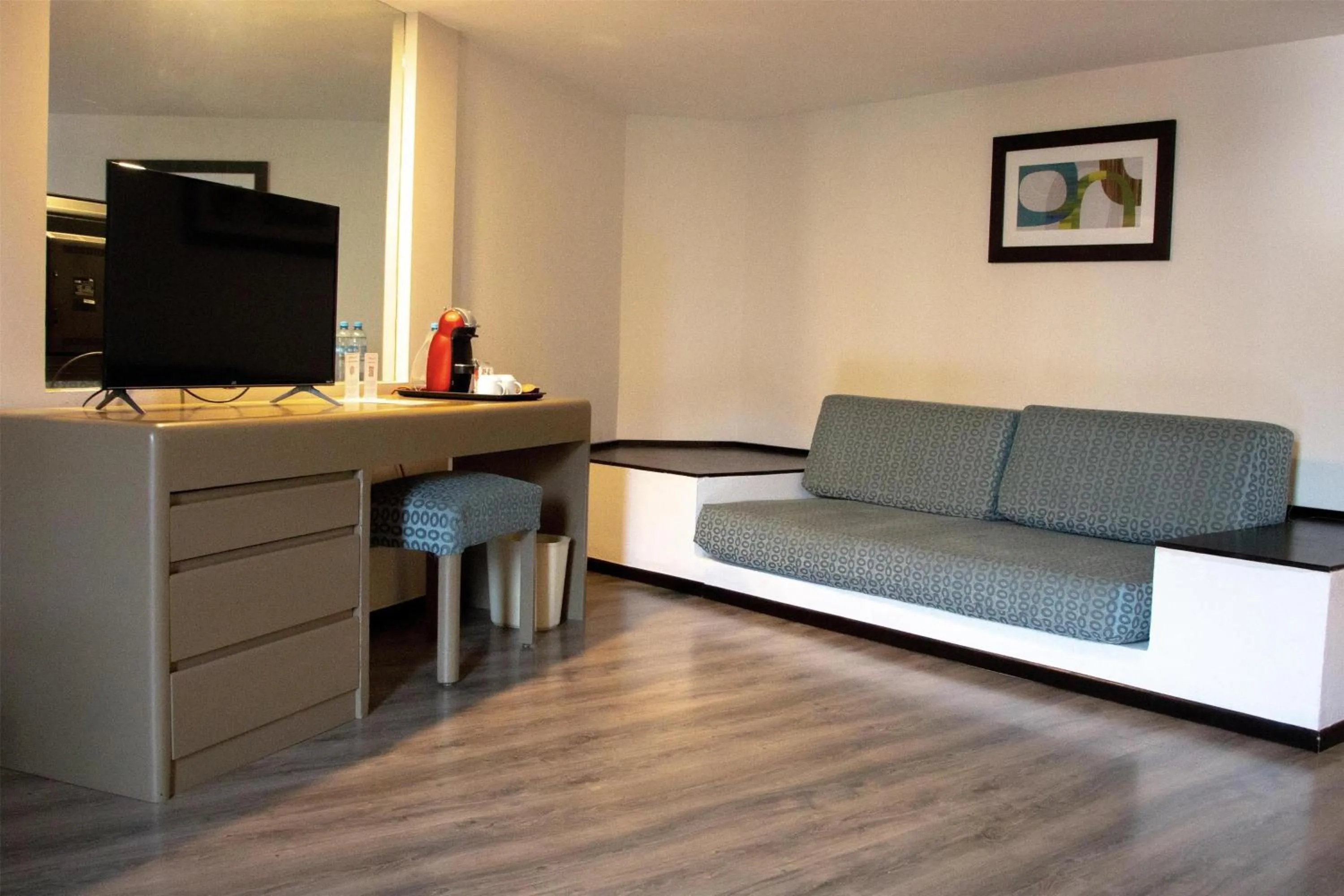 Photo of the whole room in Grand Cantalagua Hotel Morelia, BW Signature Collection