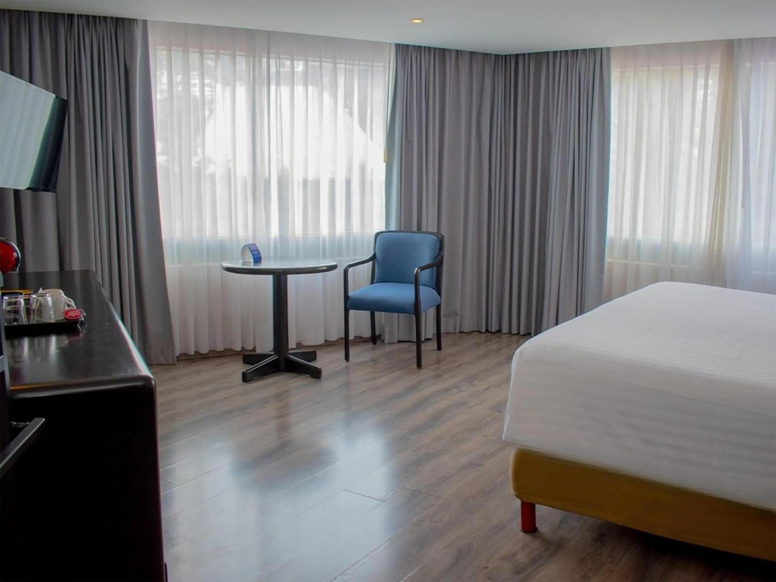 Photo of the whole room, Bed in Grand Cantalagua Hotel Morelia, BW Signature Collection