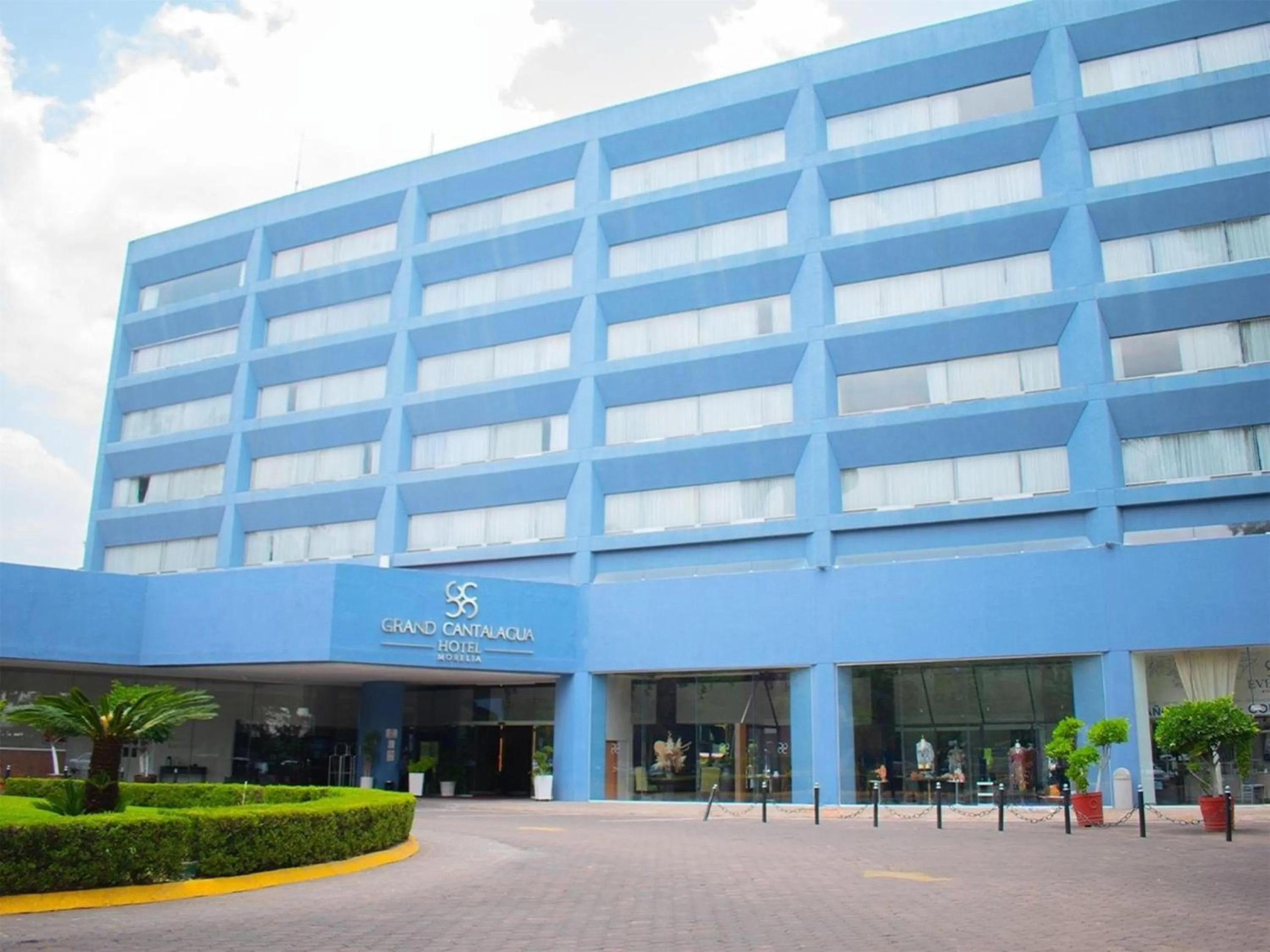 Property building in Grand Cantalagua Hotel Morelia, BW Signature Collection