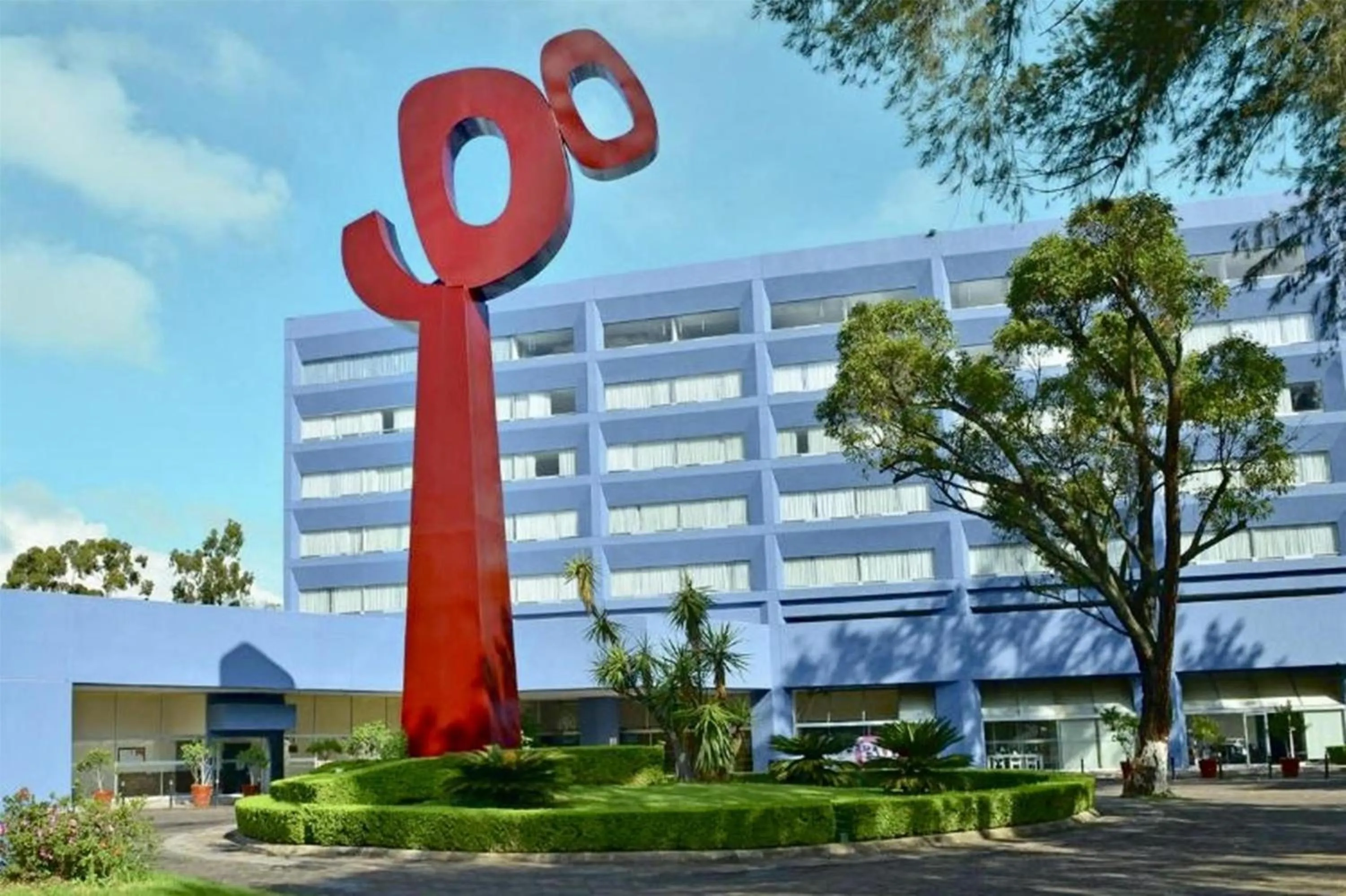 Property building in Grand Cantalagua Hotel Morelia, BW Signature Collection