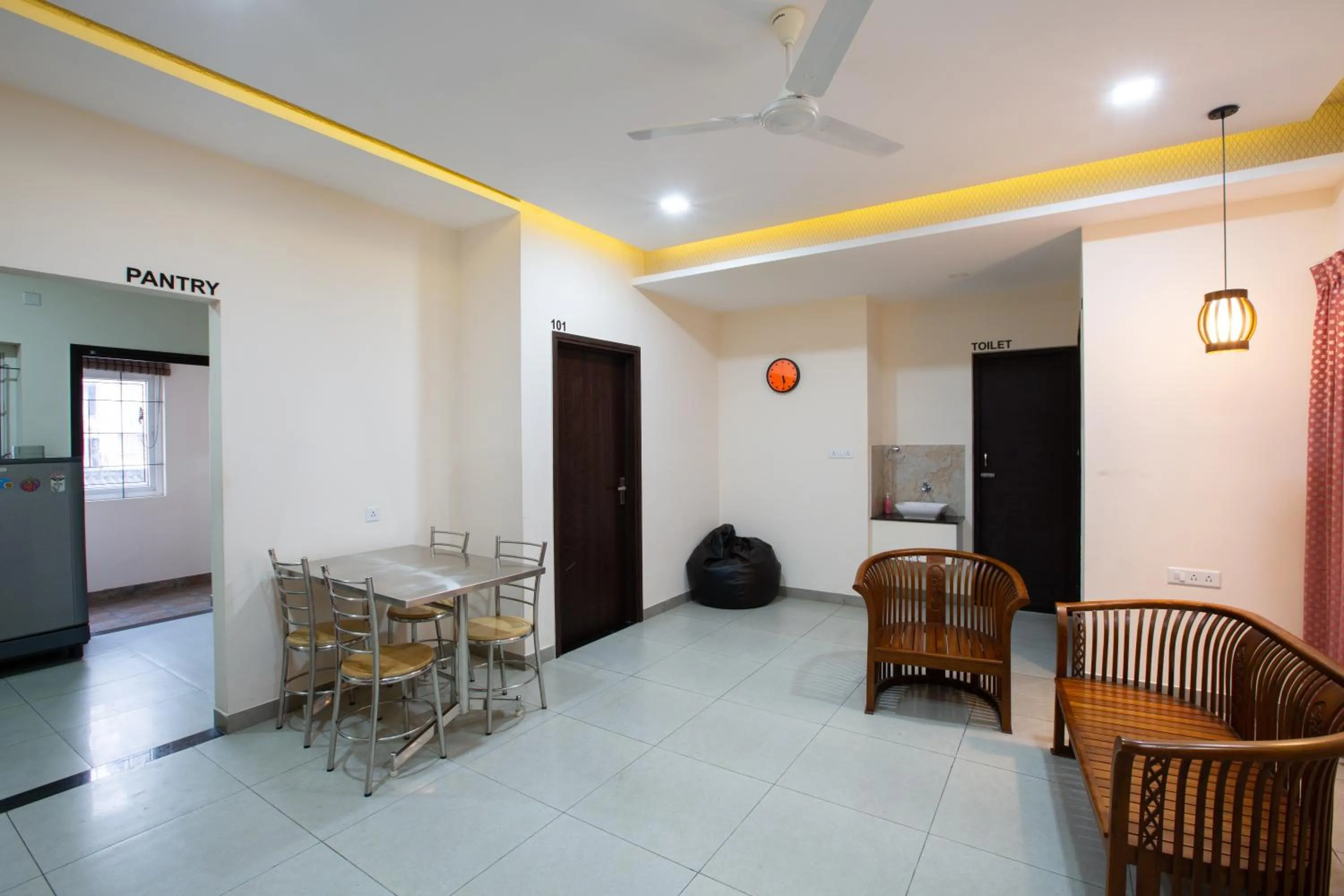 Kitchen or kitchenette in Sarvam Serviced Apartment