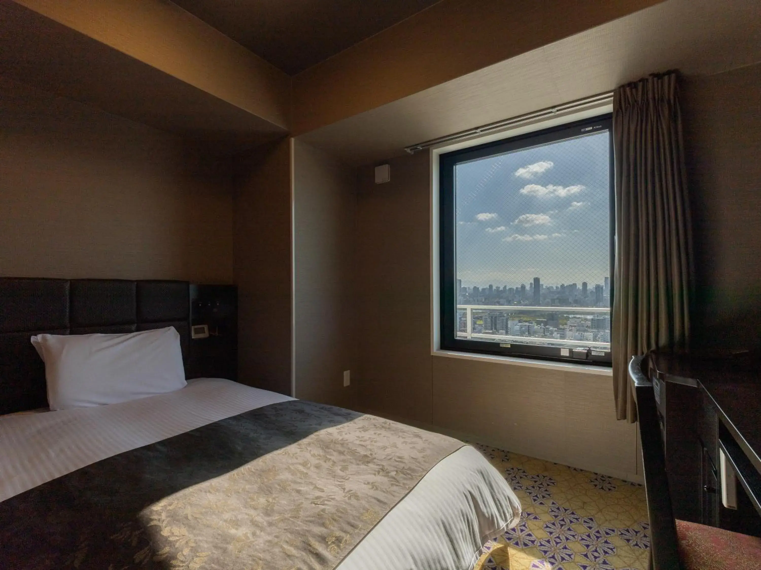 Single Room -High Floor - single occupancy - Non-Smoking in APA Hotel Shin Osaka Ekimae Tower Single Room -High Floor - single occupancy - Non-Smoking in APA Hotel Shin Osaka Ekimae Tower