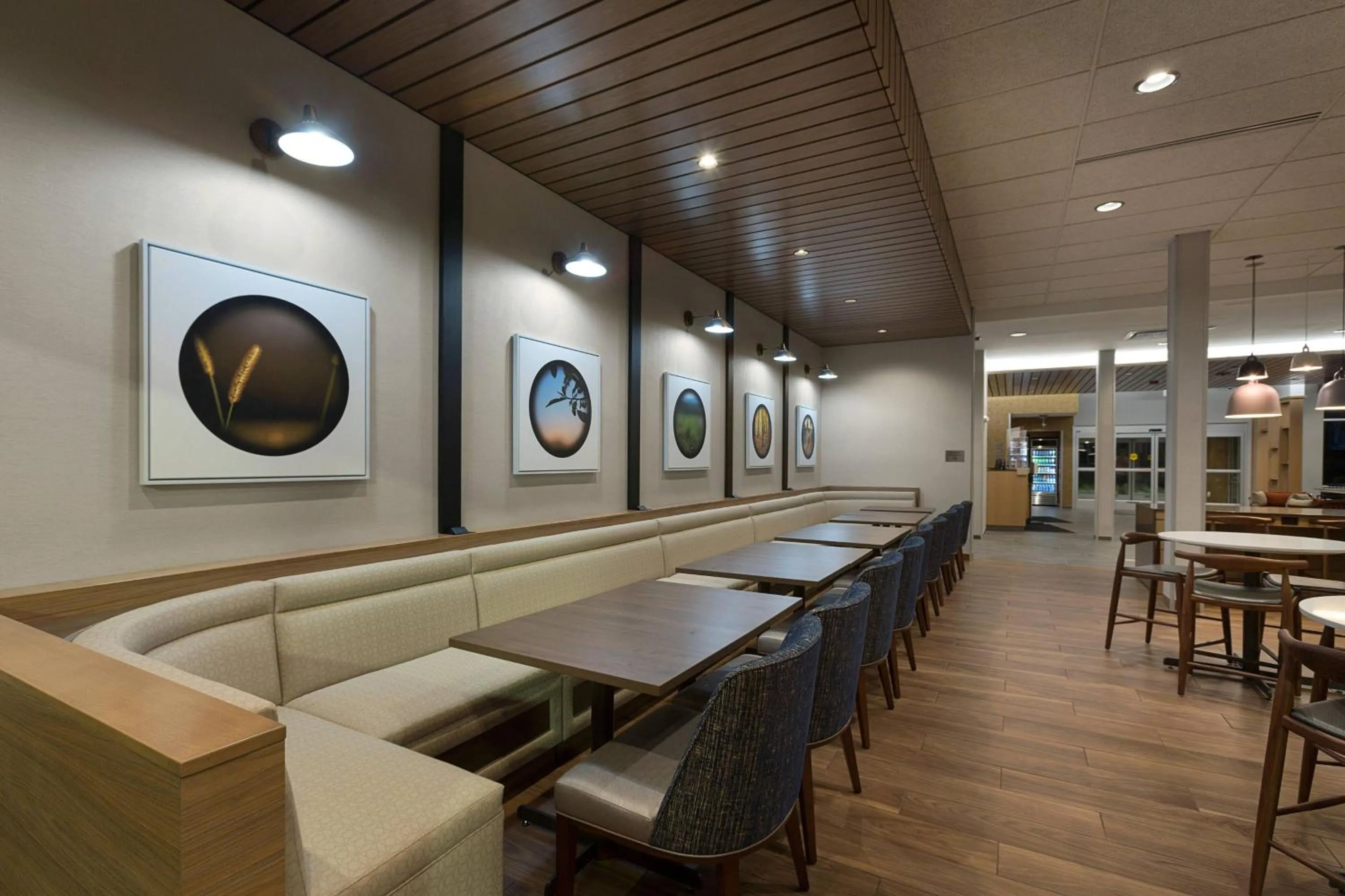 Breakfast in Fairfield by Marriott Inn & Suites Statesville