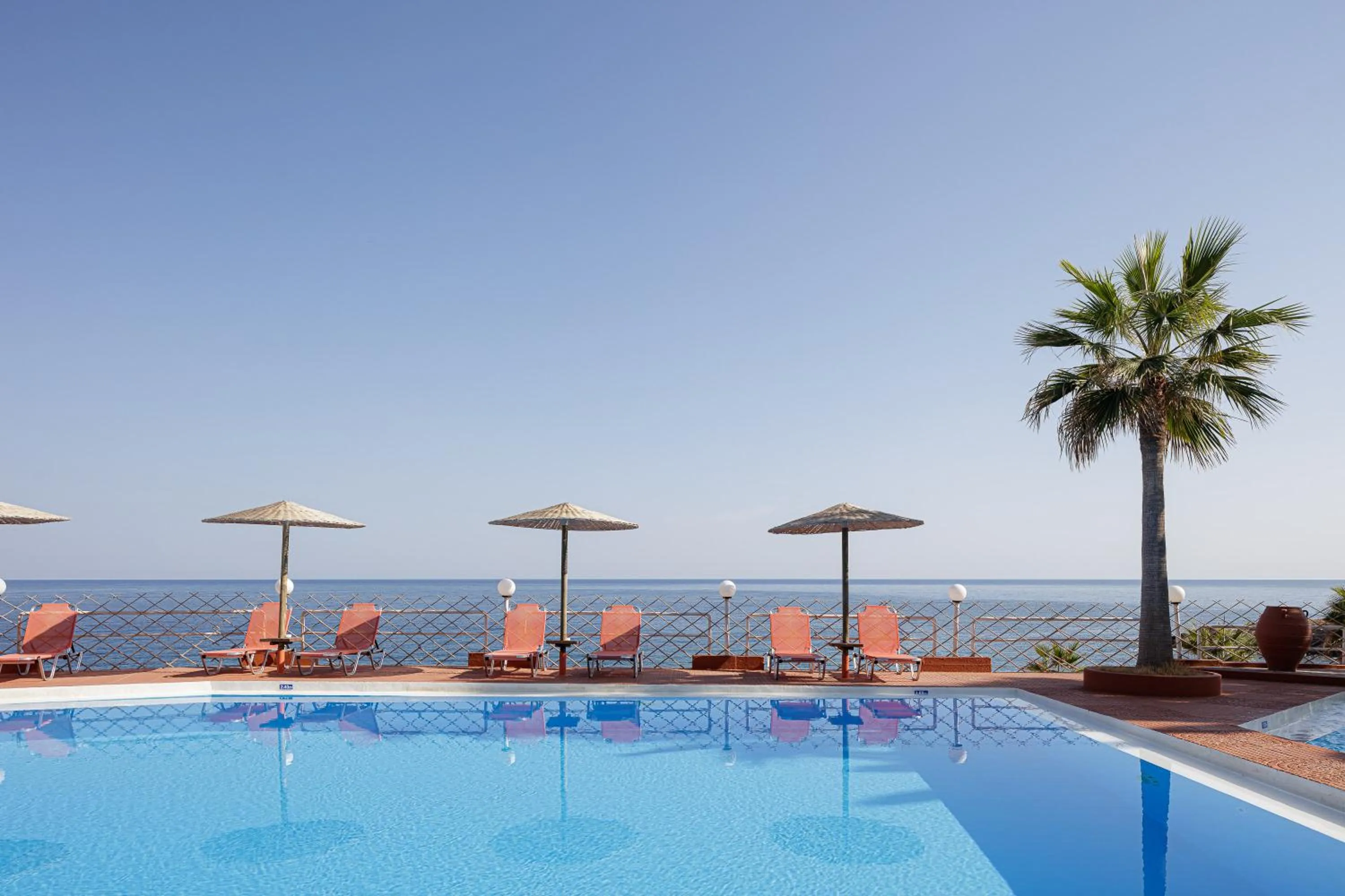 Swimming pool in Europa Resort Hotel