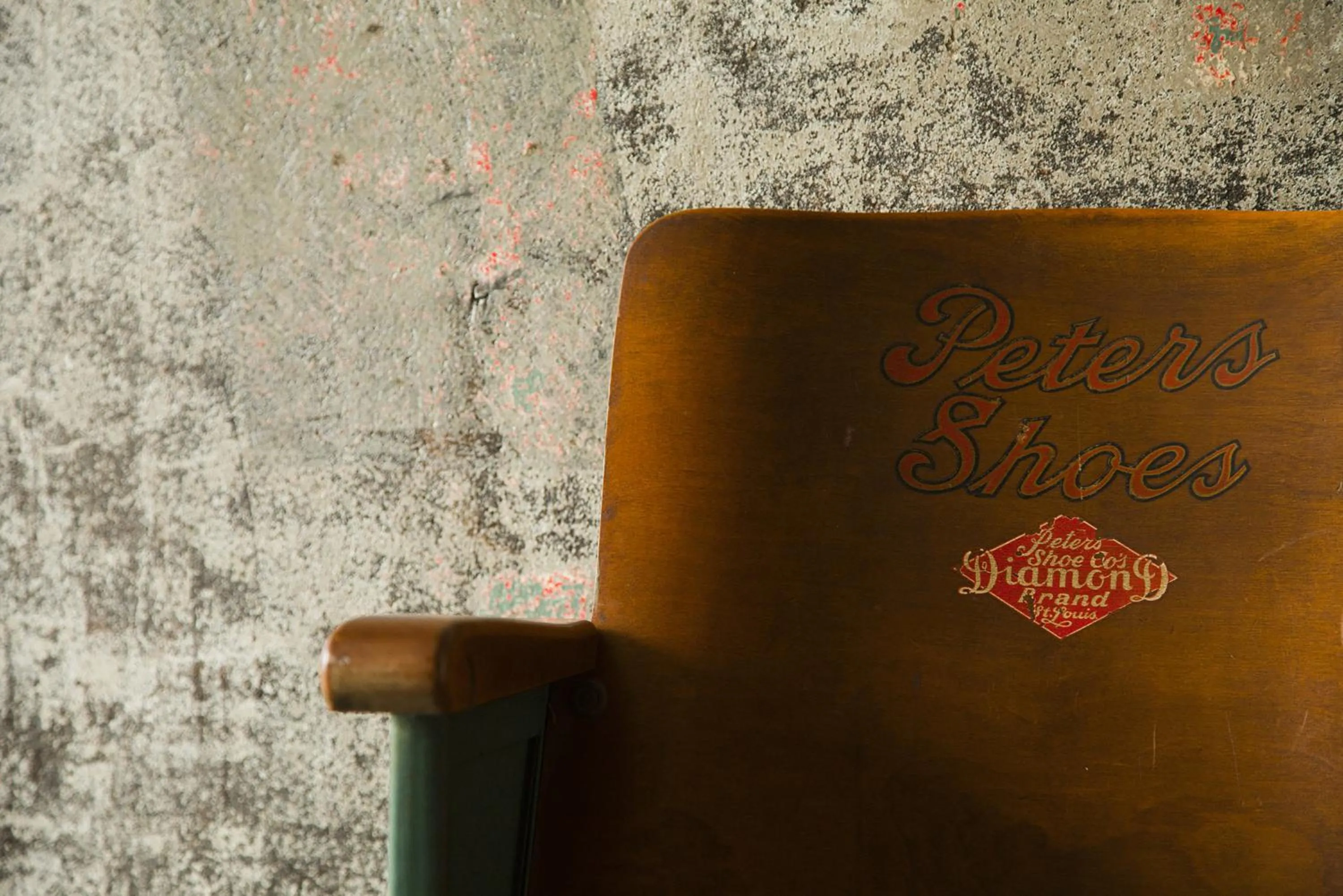 Seating area in KEX Hostel and Hotel