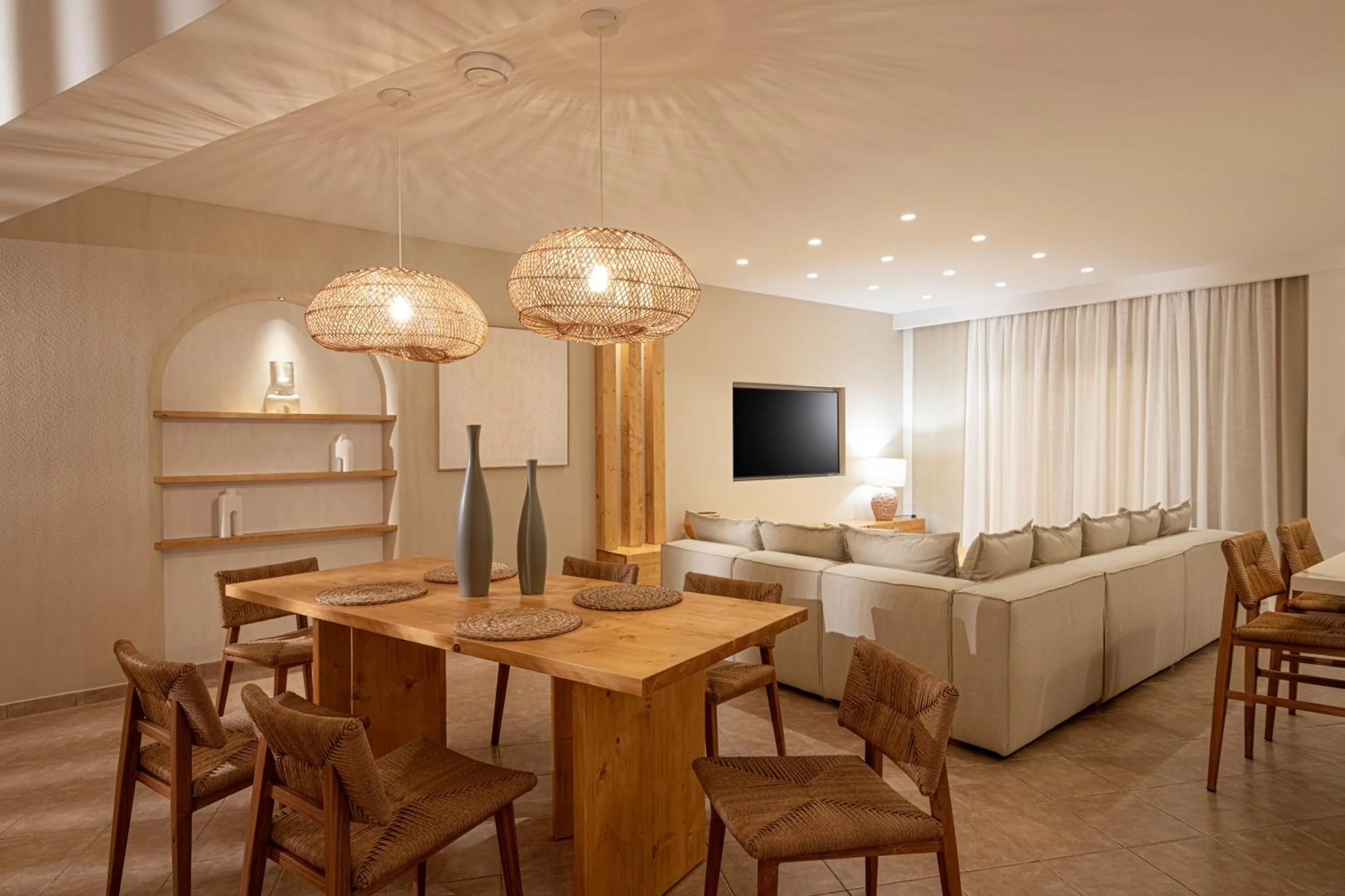 Photo of the whole room in Elèa Concept Hotel & Suites