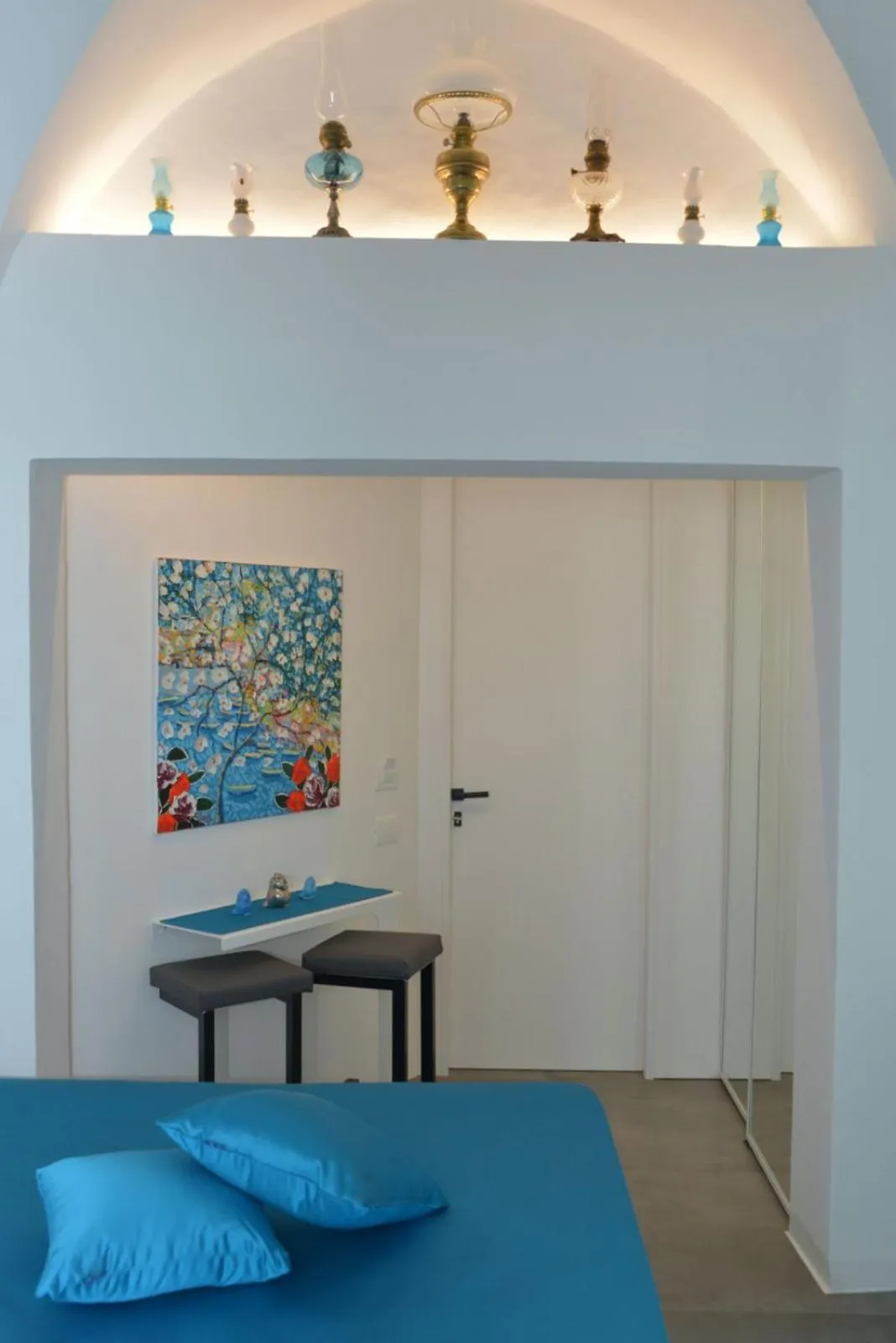 Bedroom in Sunshine Luxury Rooms