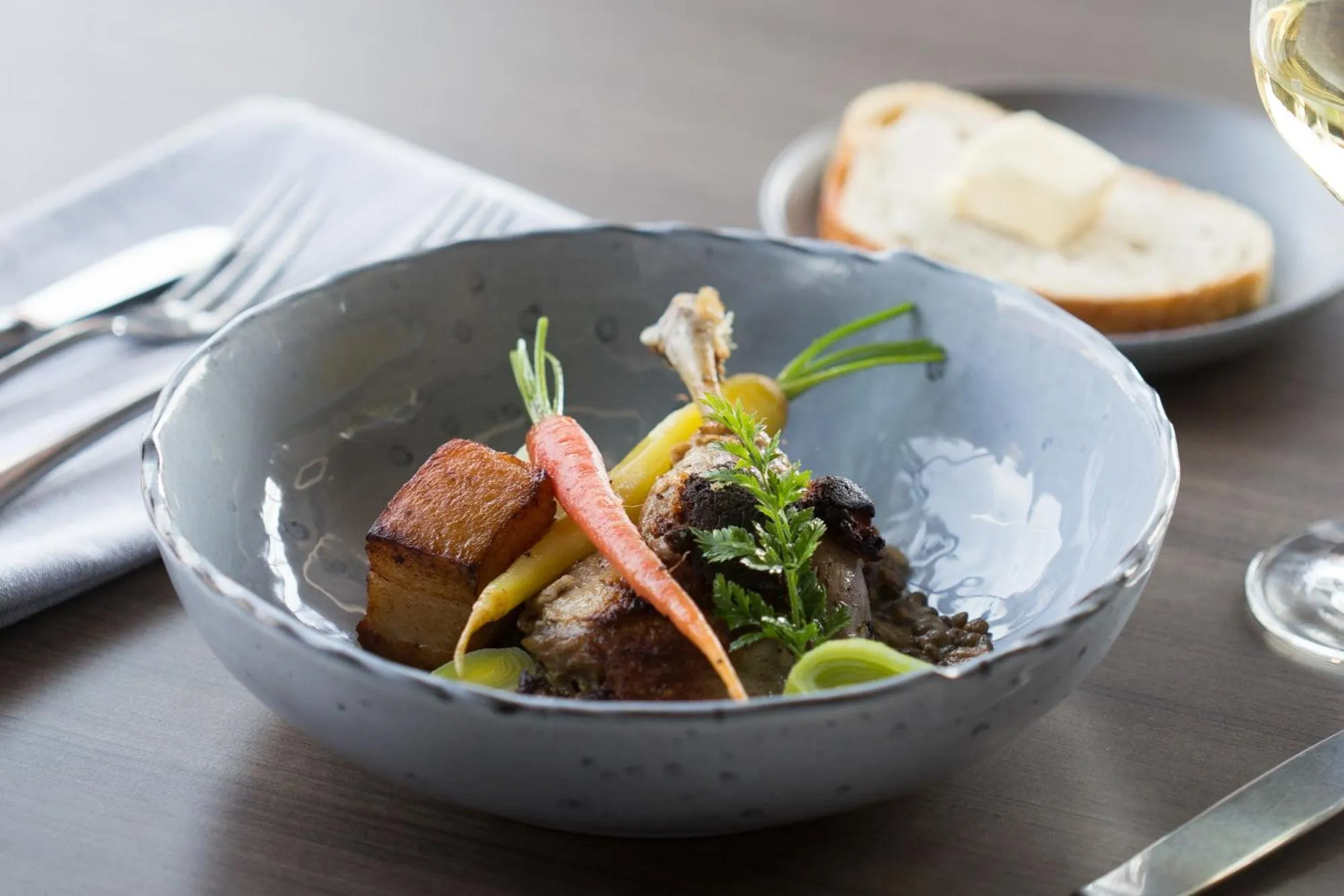 Food and drinks in Origin Westminster a Wyndham Hotel