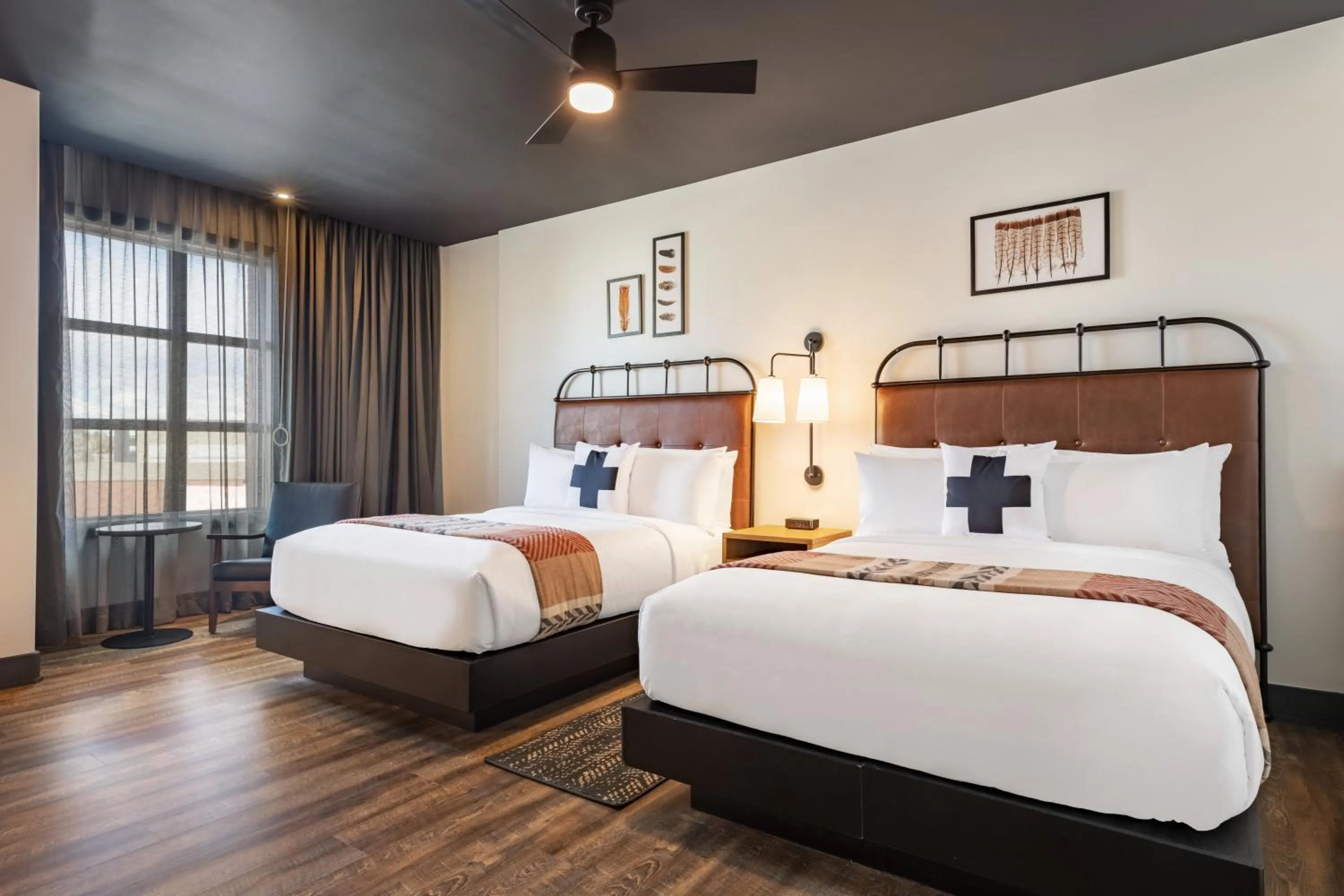 Bed in Origin Westminster a Wyndham Hotel