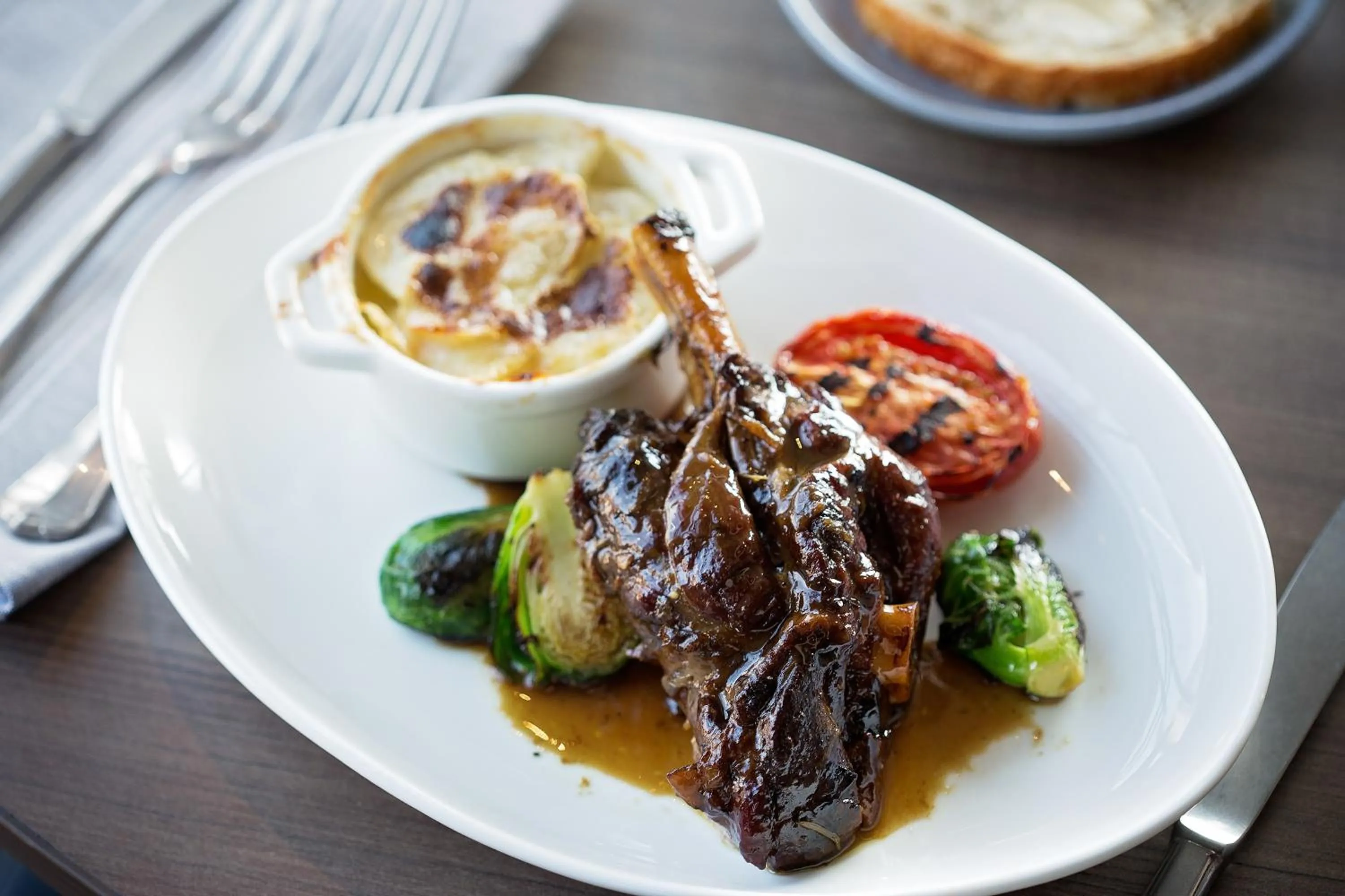 Food and drinks in Origin Westminster a Wyndham Hotel