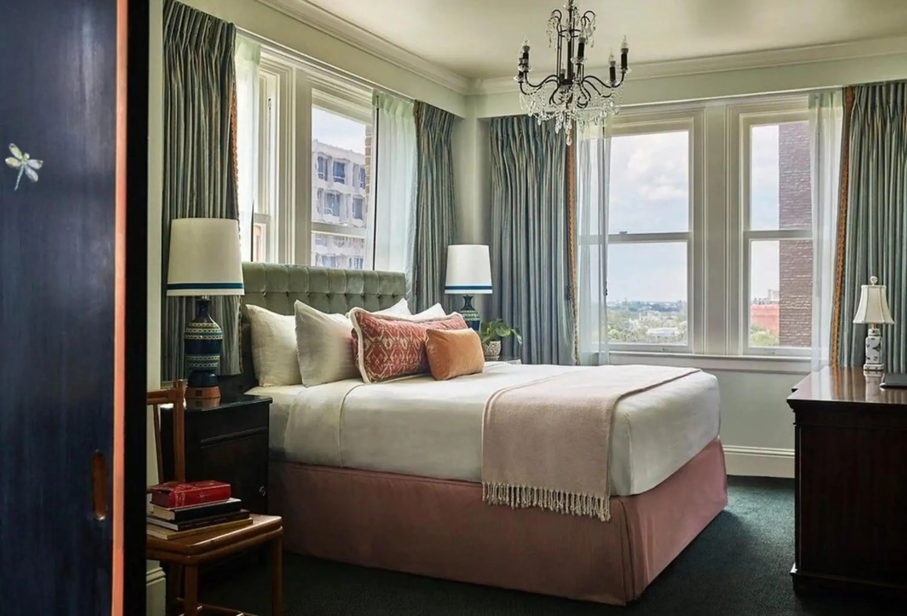 Two-Bedroom Suite in The Pontchartrain Hotel Two-Bedroom Suite in The Pontchartrain Hotel