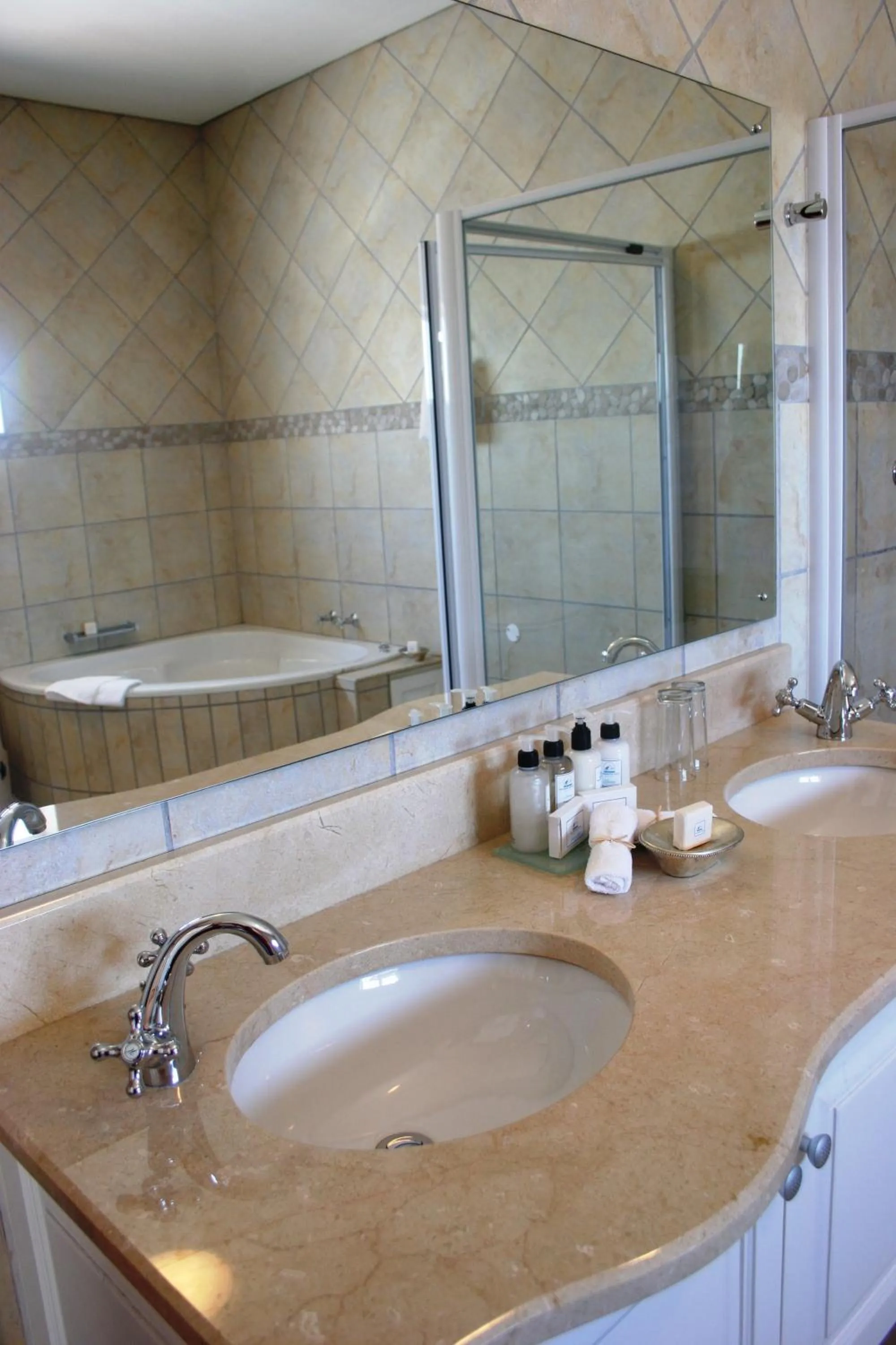 Bathroom in Arniston Spa Hotel