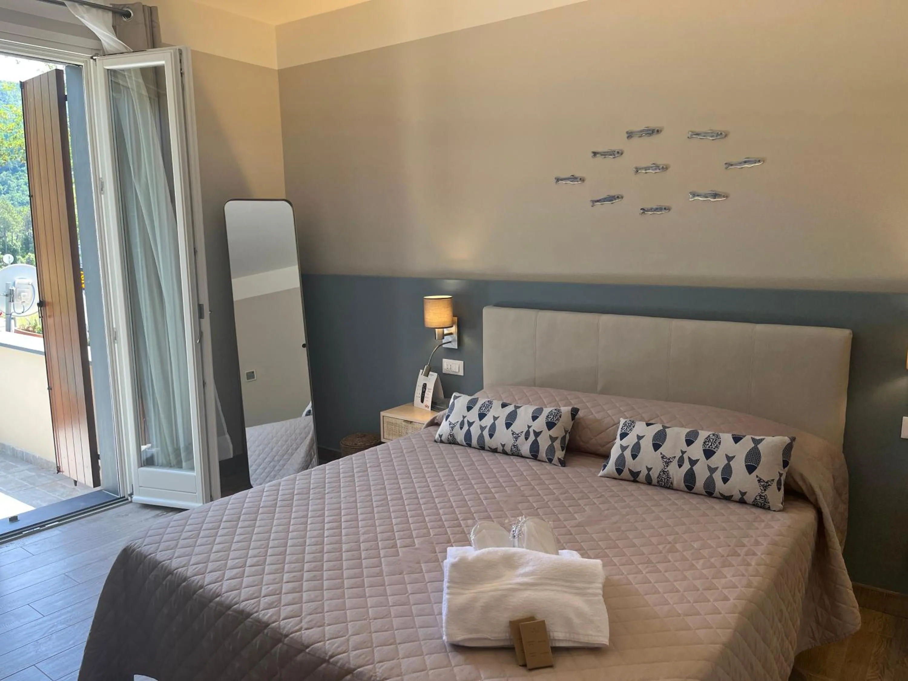 Bed in Hotel Il colle di Monterosso