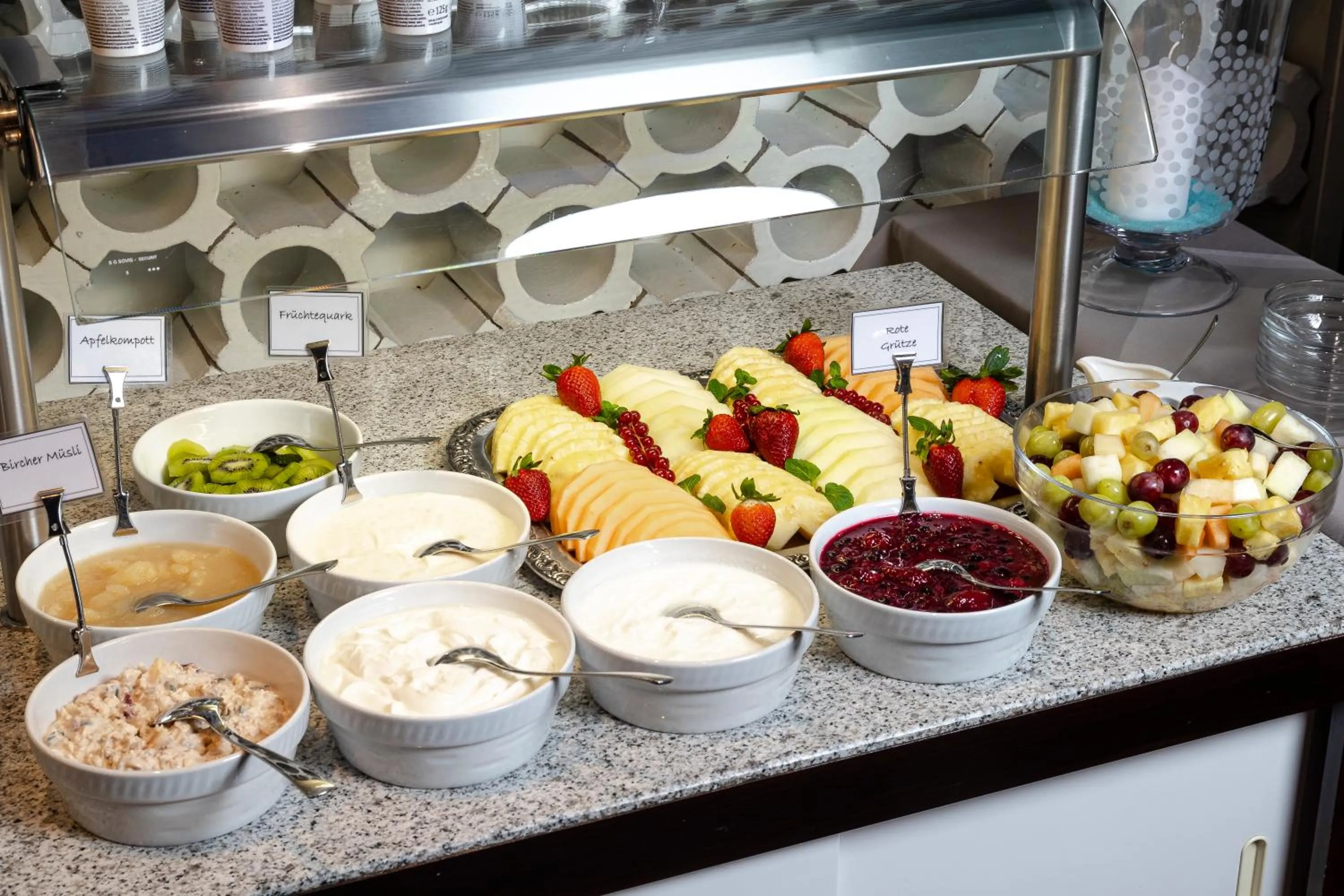 Buffet breakfast in Hotel Roth am Strande