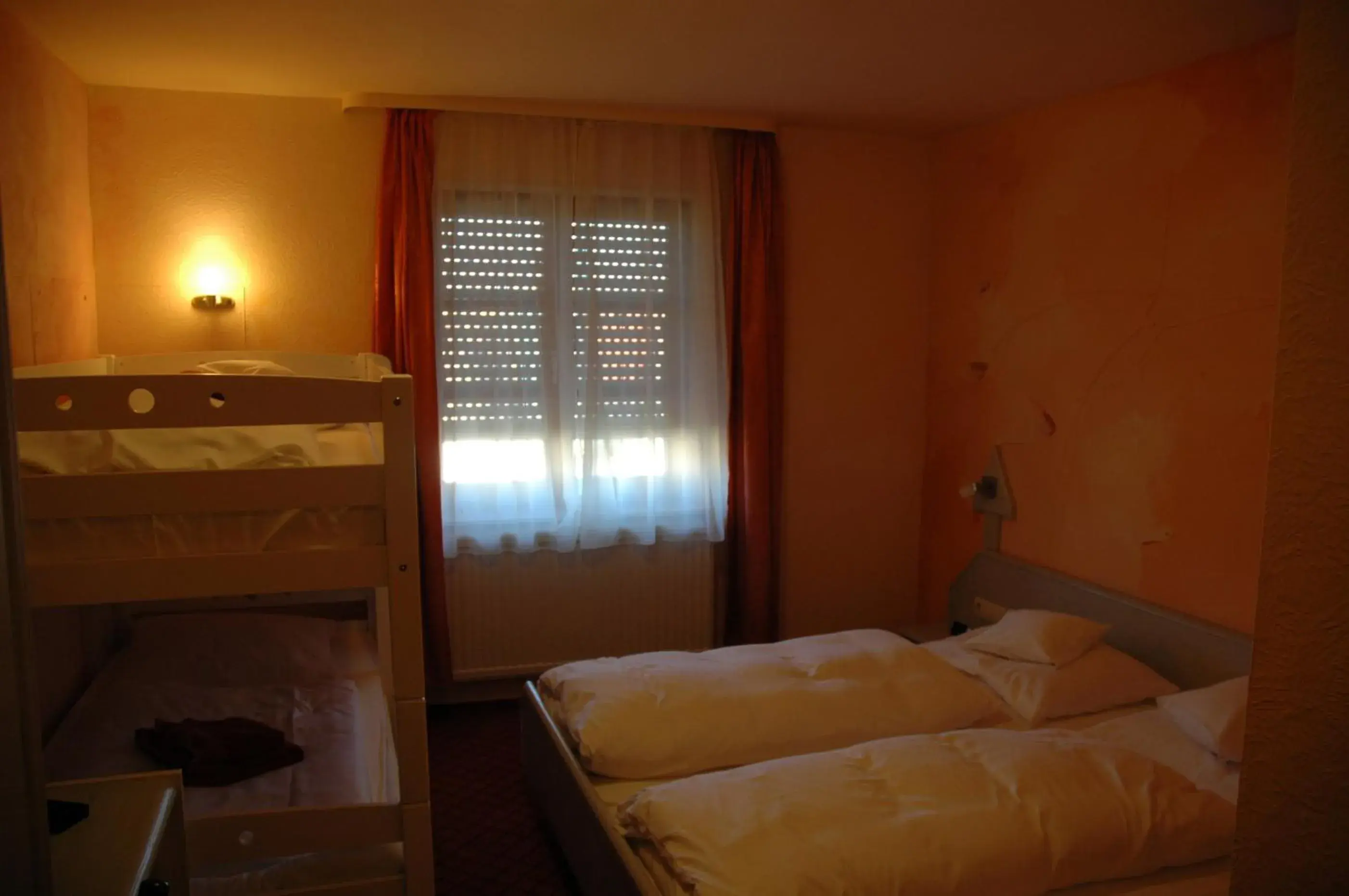 Double Room with Bunk Bed (2 Adults + 2 Children) in Hotel Krone Double Room with Bunk Bed (2 Adults + 2 Children) in Hotel Krone