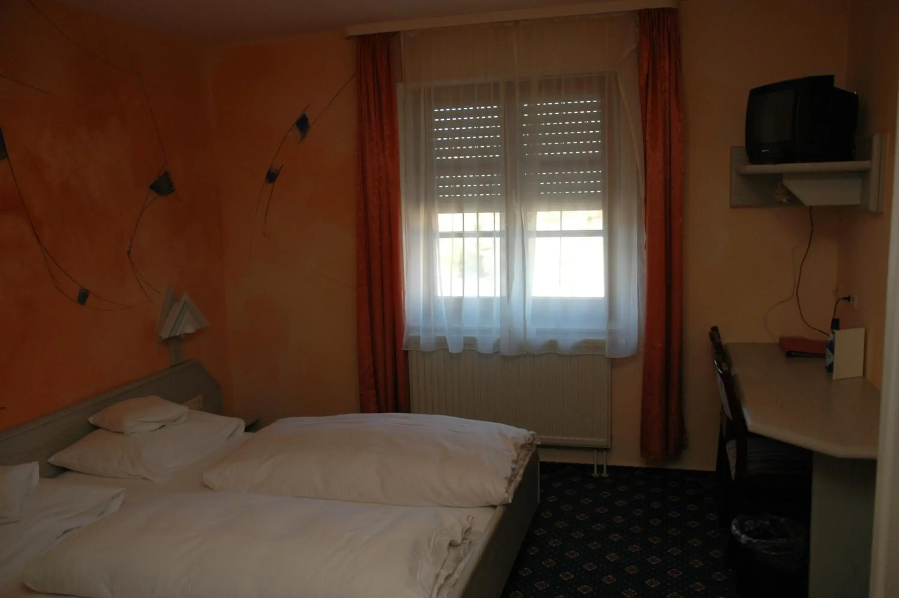 Double Room in Hotel Krone Double Room in Hotel Krone