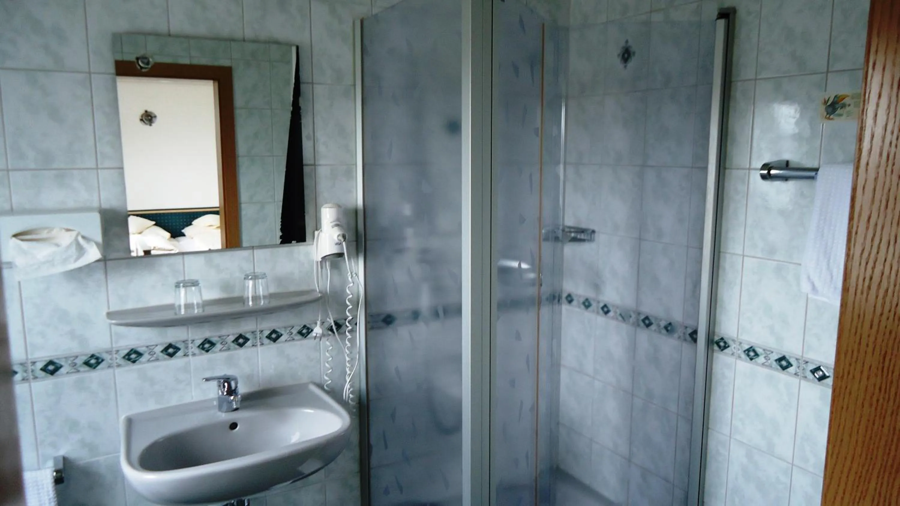 Shower in Hotel Krone