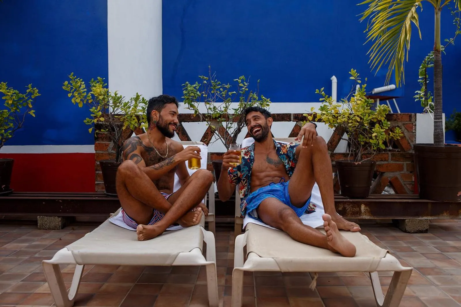 Drinks in La Iguana Vallarta LGBT ADULTS ONLY - Romantic Zone - Party Clubbing Street