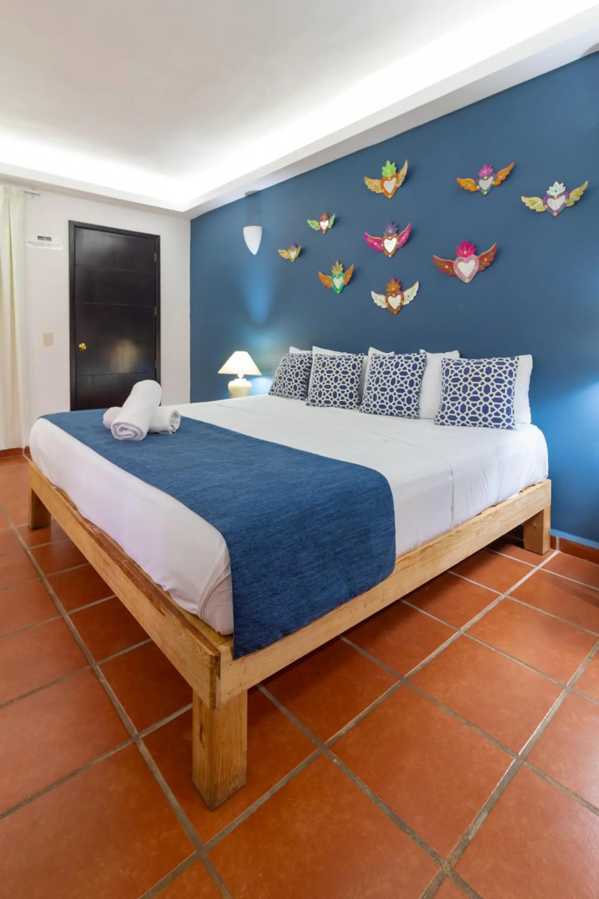 1 Bedroom grand suite with balcony in La Iguana Vallarta LGBT ADULTS ONLY - Romantic Zone - Party Clubbing Street 1 Bedroom grand suite with balcony in La Iguana Vallarta LGBT ADULTS ONLY - Romantic Zone - Party Clubbing Street