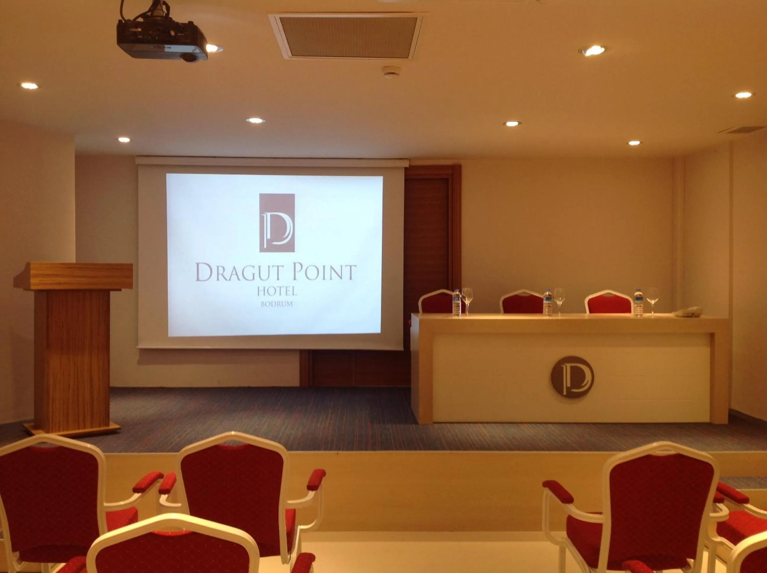Business facilities in Dragut Point South Hotel-All Inclusive