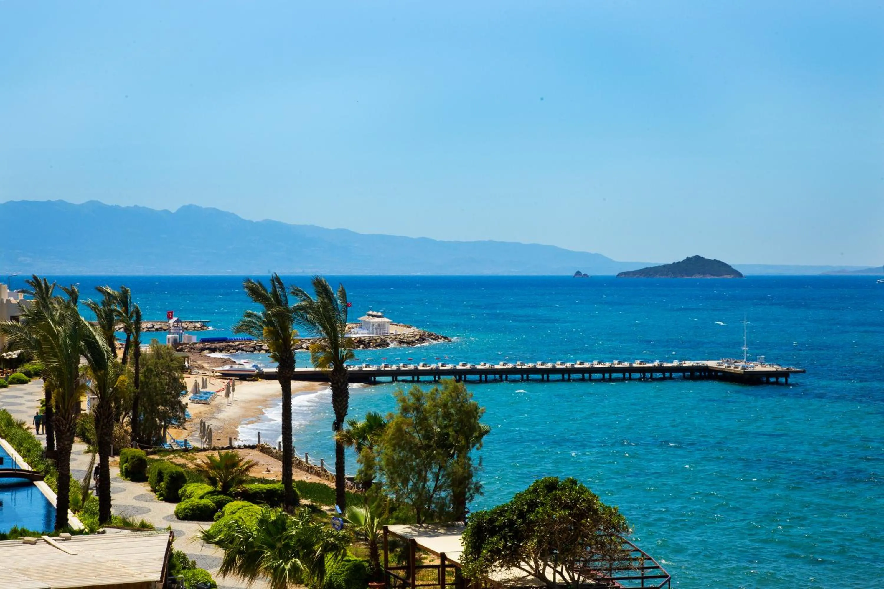 Beach in Dragut Point South Hotel-All Inclusive