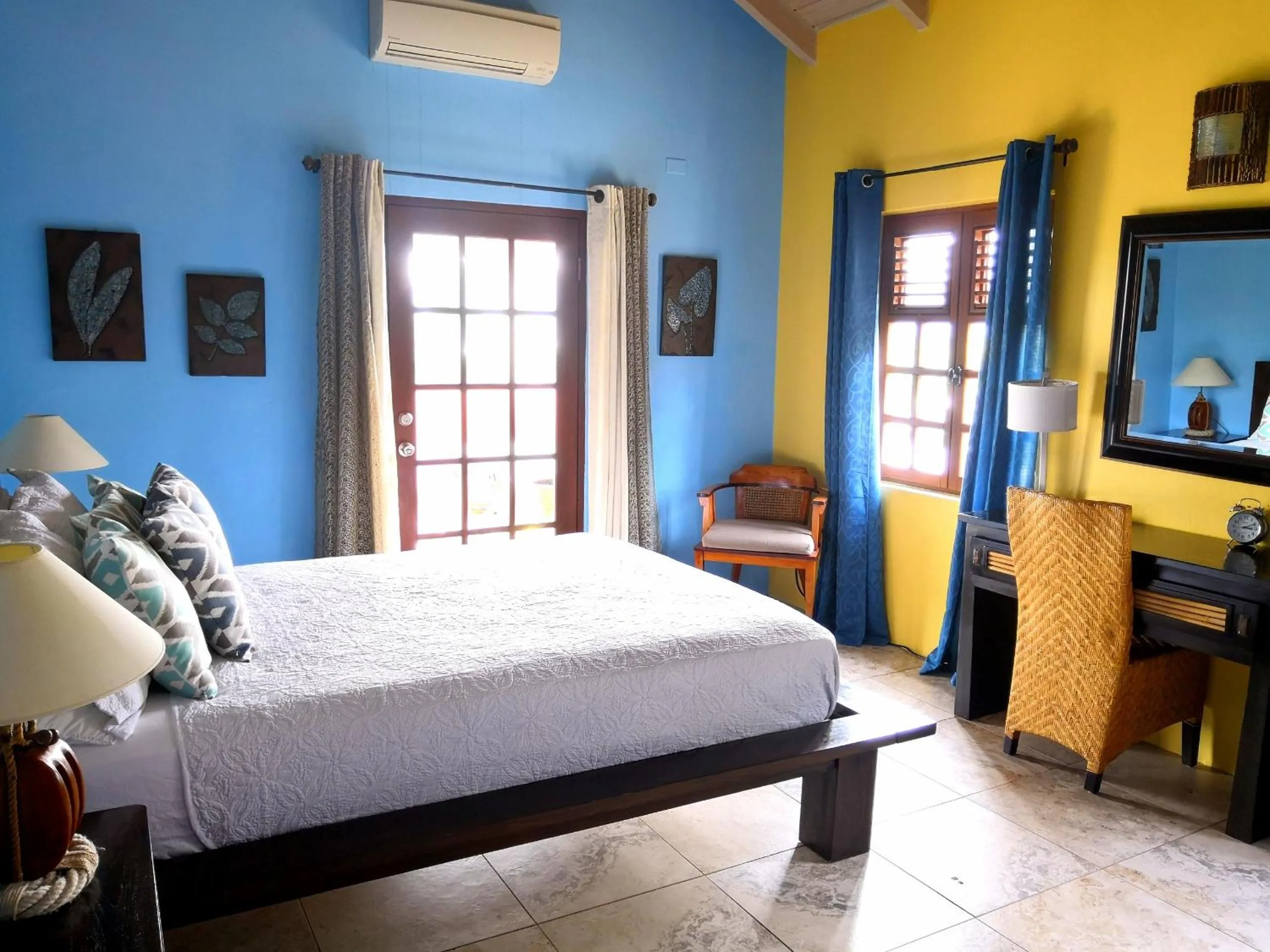 Bed in Villa Touloulou