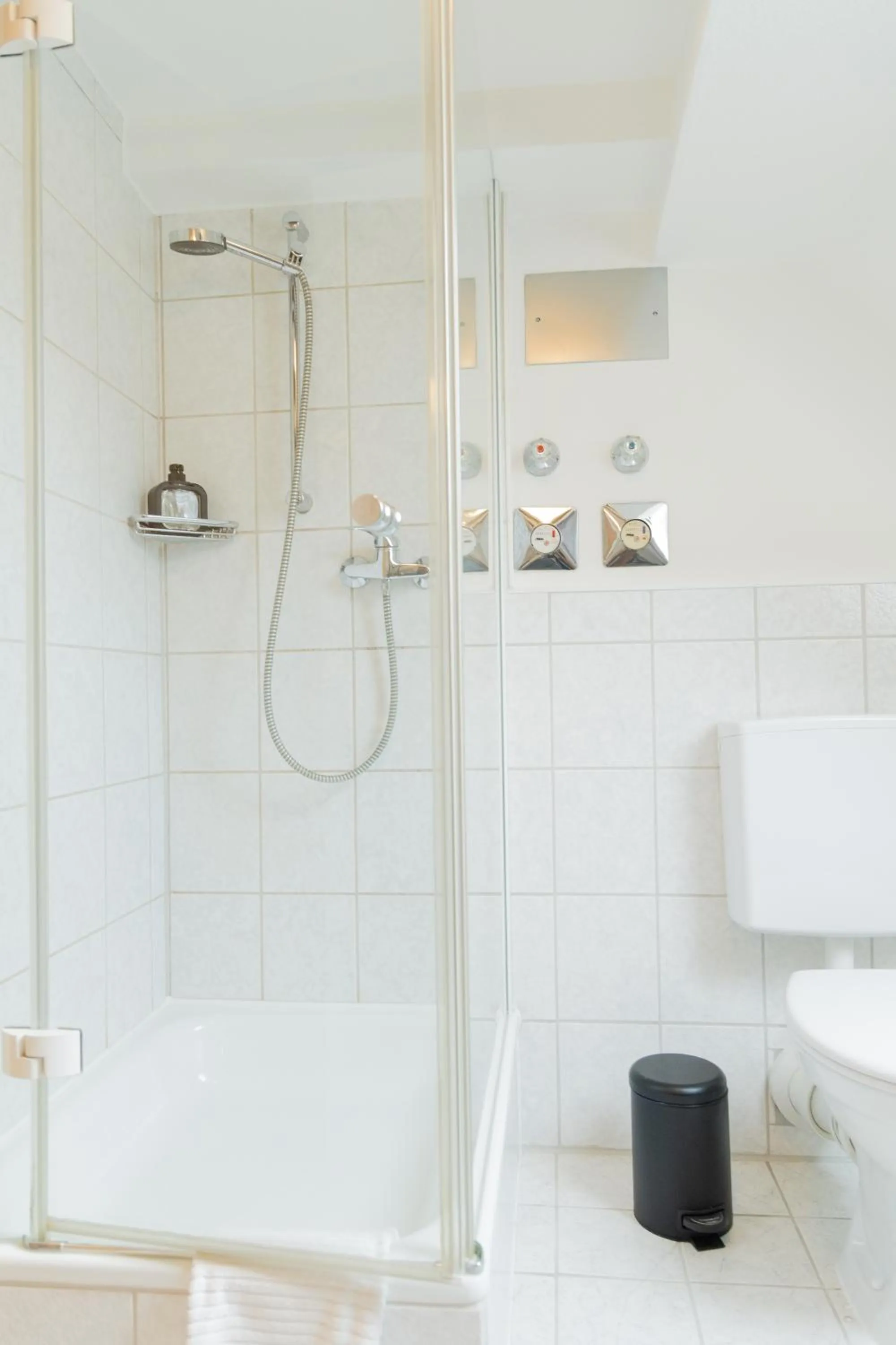 Shower in Hotel Garni Promenade