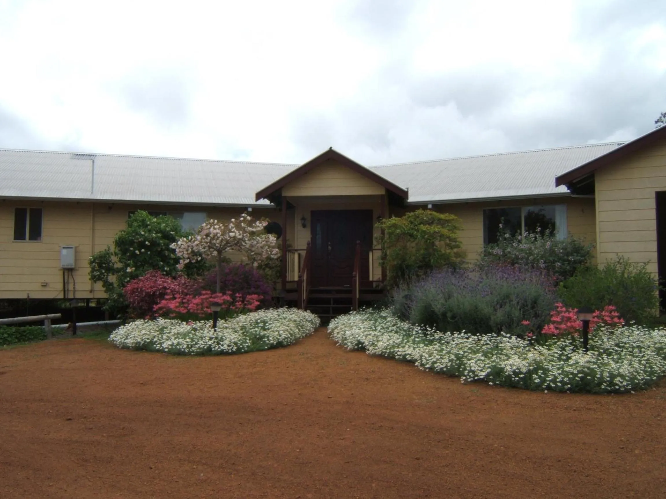 Facade/entrance in Shambhala Guesthouse