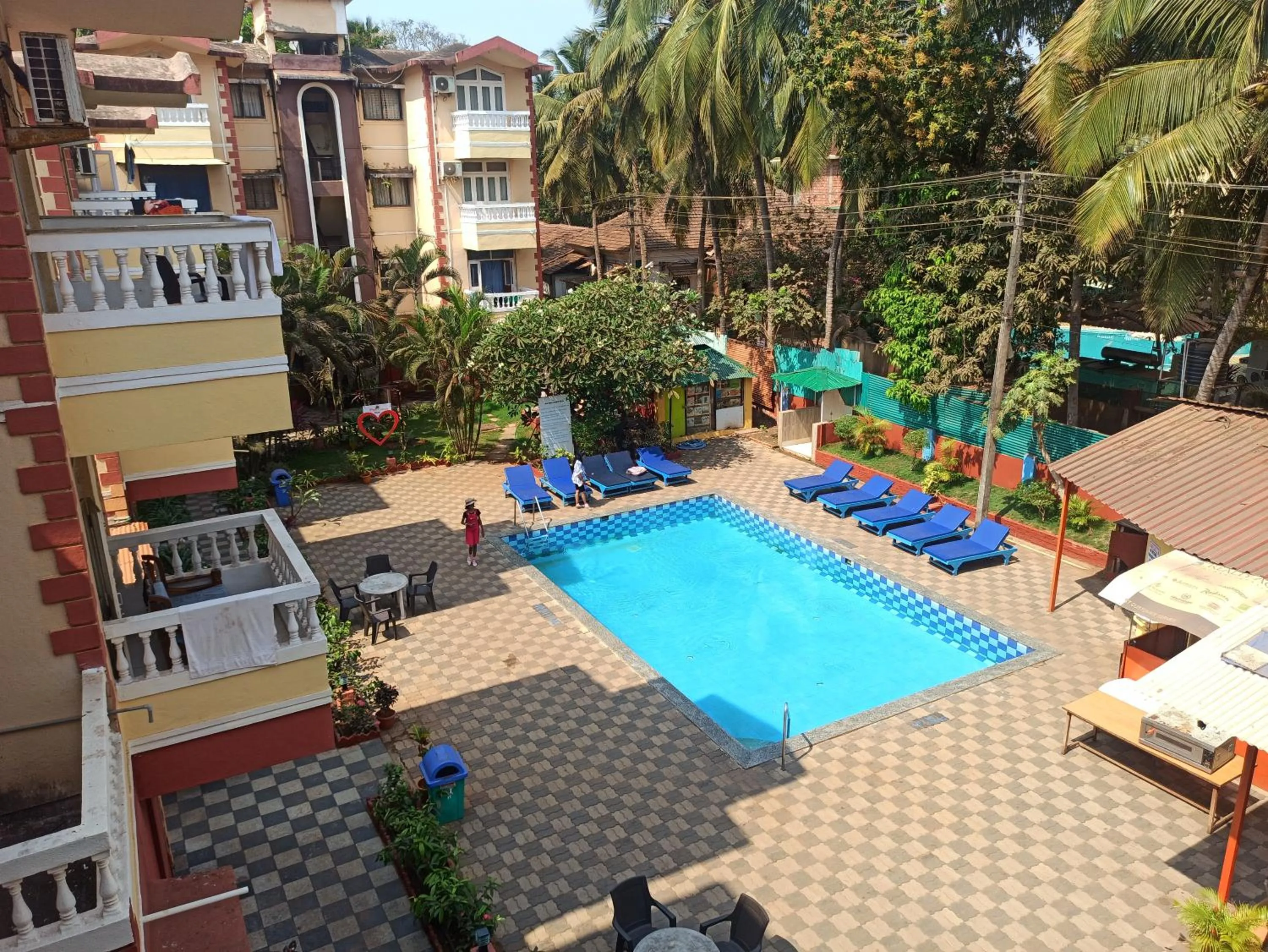 Spring in Resort Park Avenue