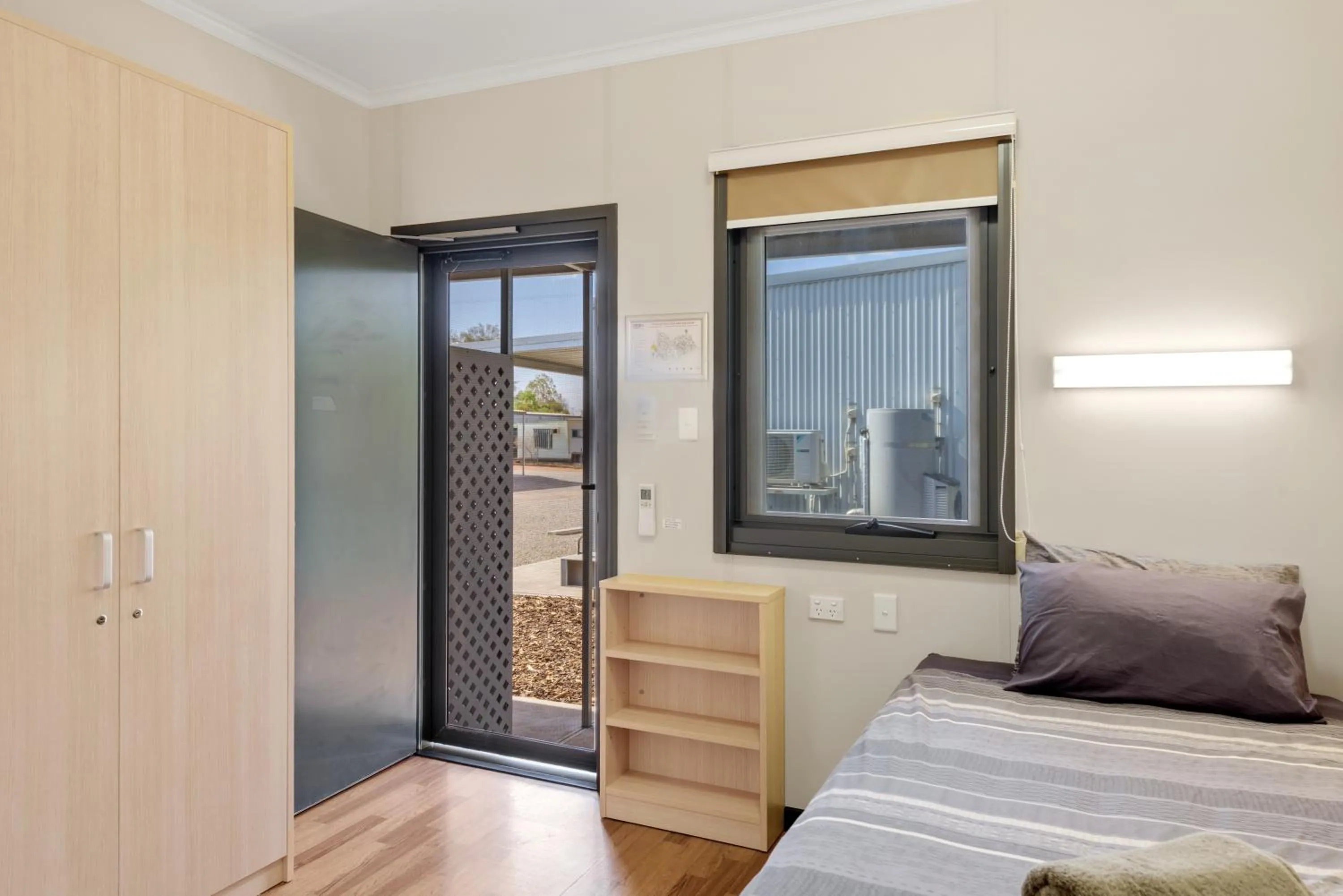 Bedroom, Bed in Discovery Parks - Roxby Downs