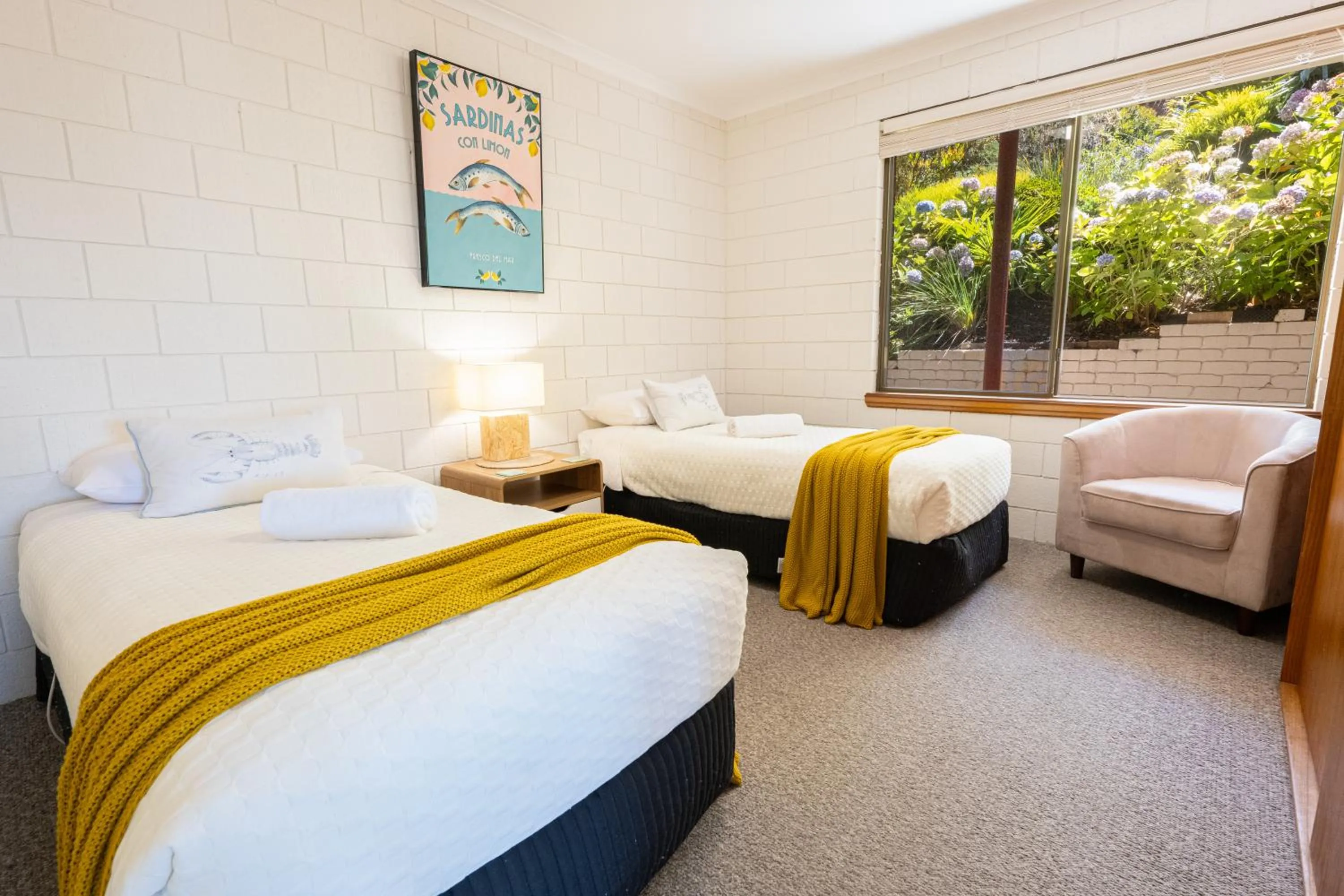 Bedroom, Bed in Blue Seas Holiday Villas