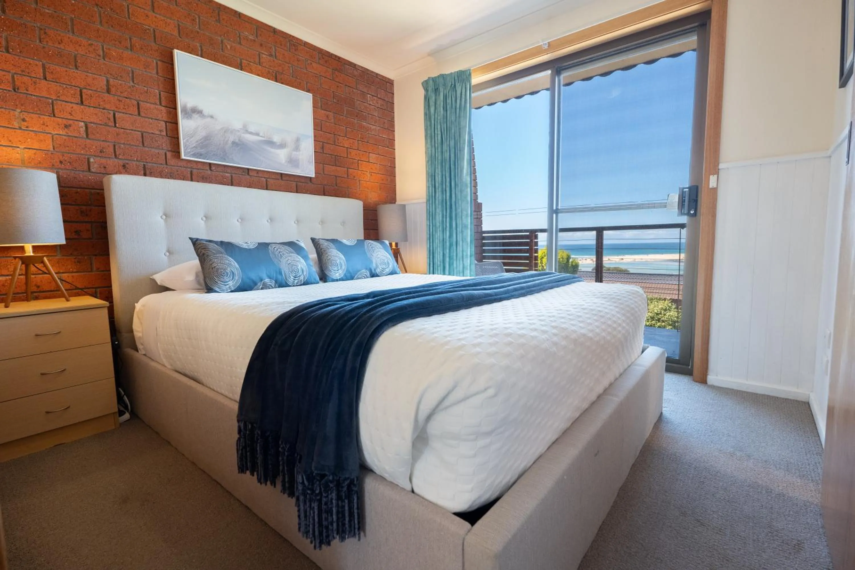 Natural landscape, Bed in Blue Seas Holiday Villas