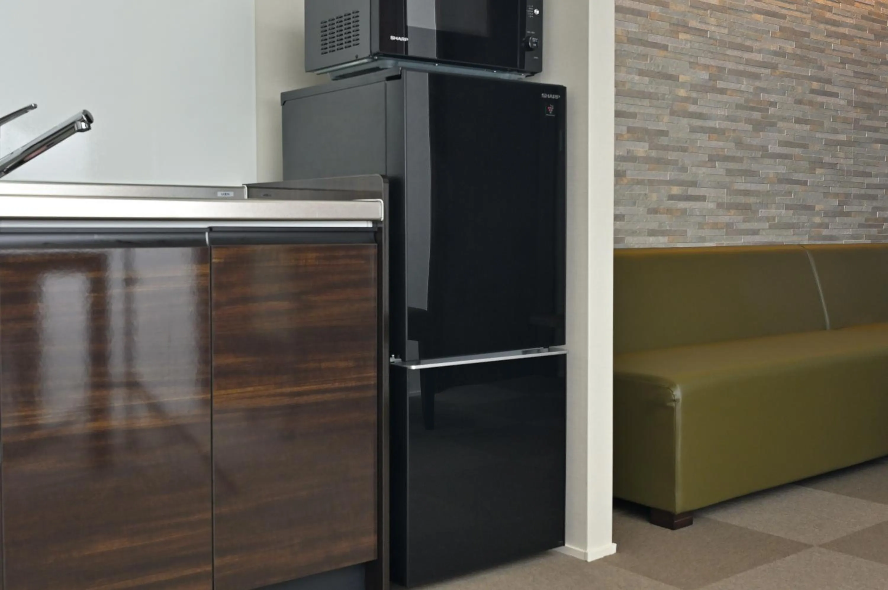 kitchen in GRAND BASE Hiroshima Peace Memorial Park