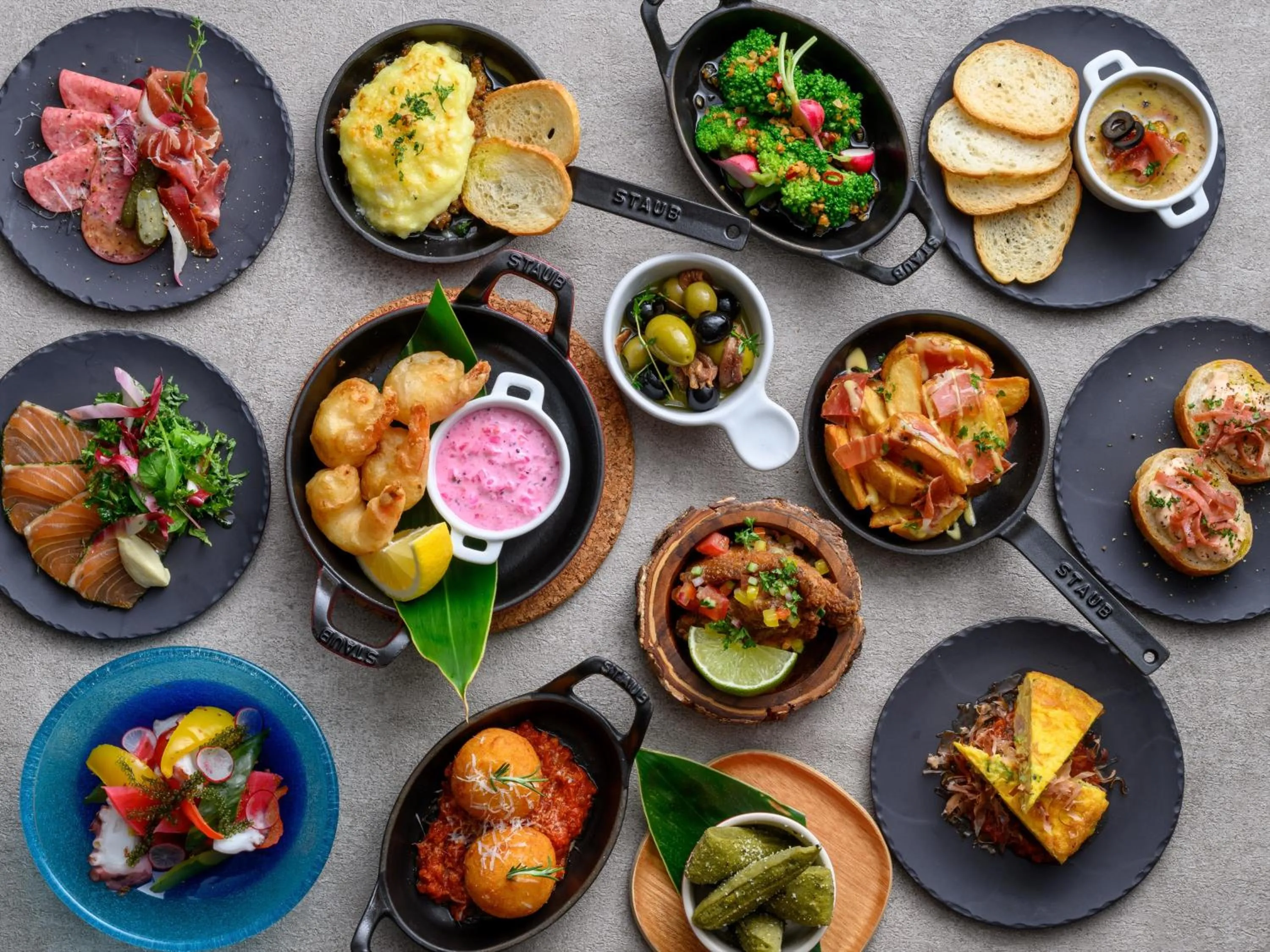 Food in Kafuu Resort Fuchaku Condo Hotel