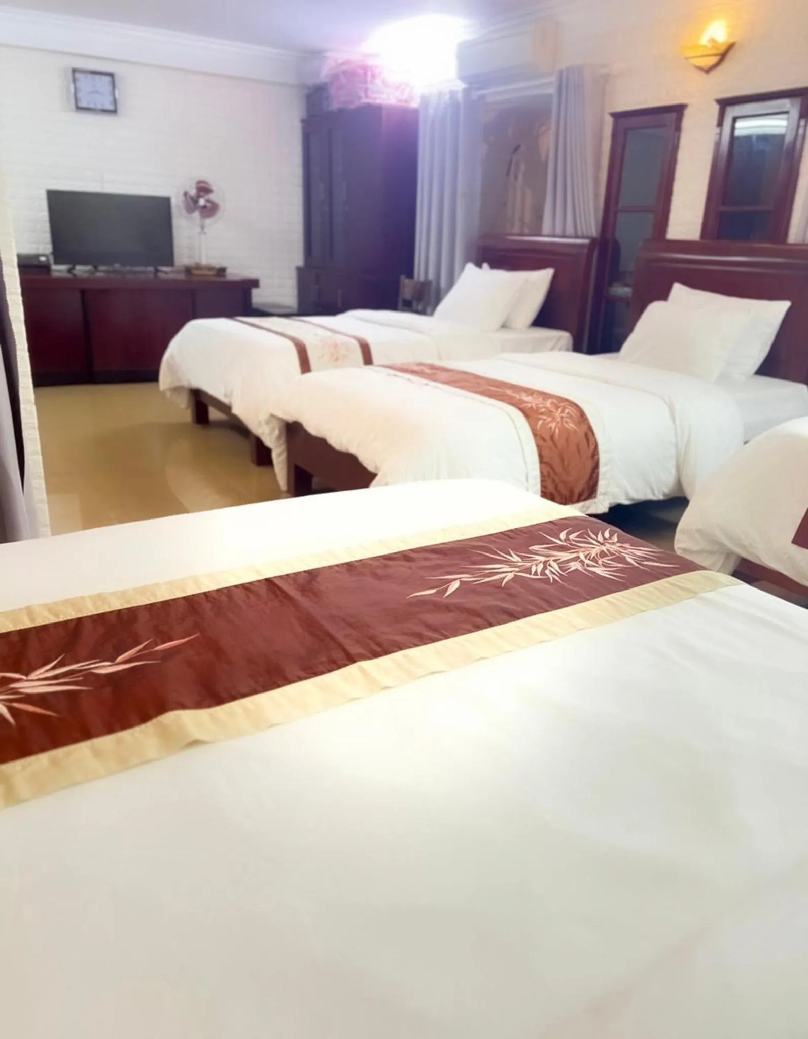 Bed in Sapa Lake View Hotel