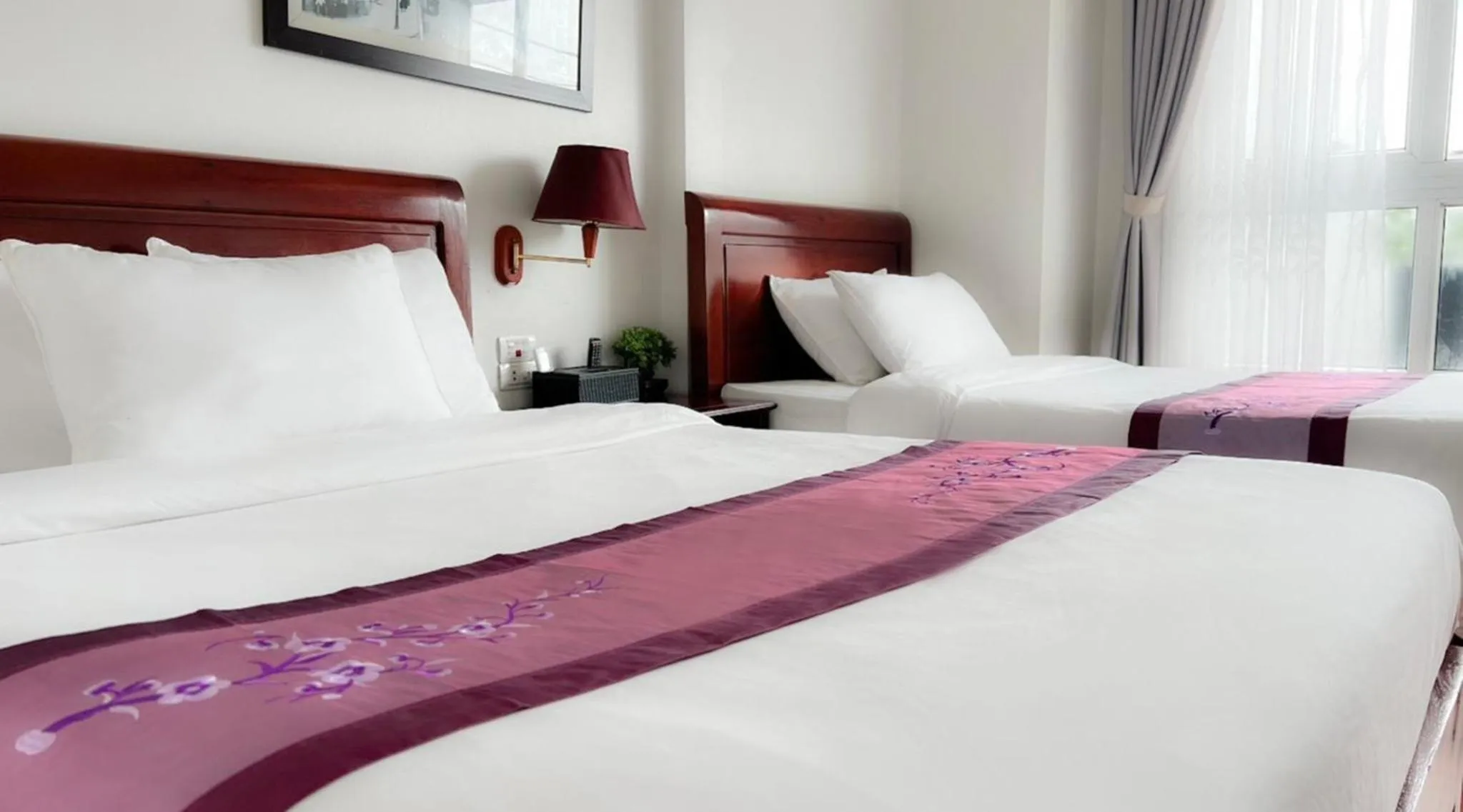 Bed in Sapa Lake View Hotel