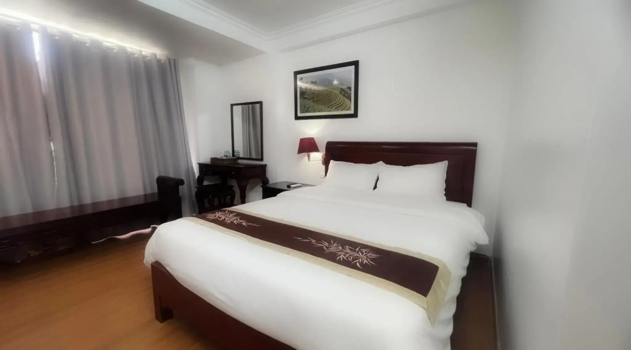 Superior Double Room - single occupancy in Sapa Lake View Hotel Superior Double Room - single occupancy in Sapa Lake View Hotel