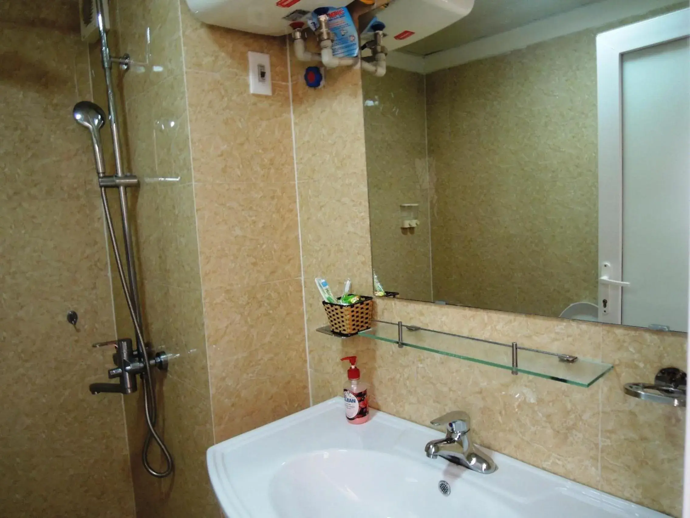 Superior Twin Room - single occupancy in Sapa Lake View Hotel Superior Twin Room - single occupancy in Sapa Lake View Hotel