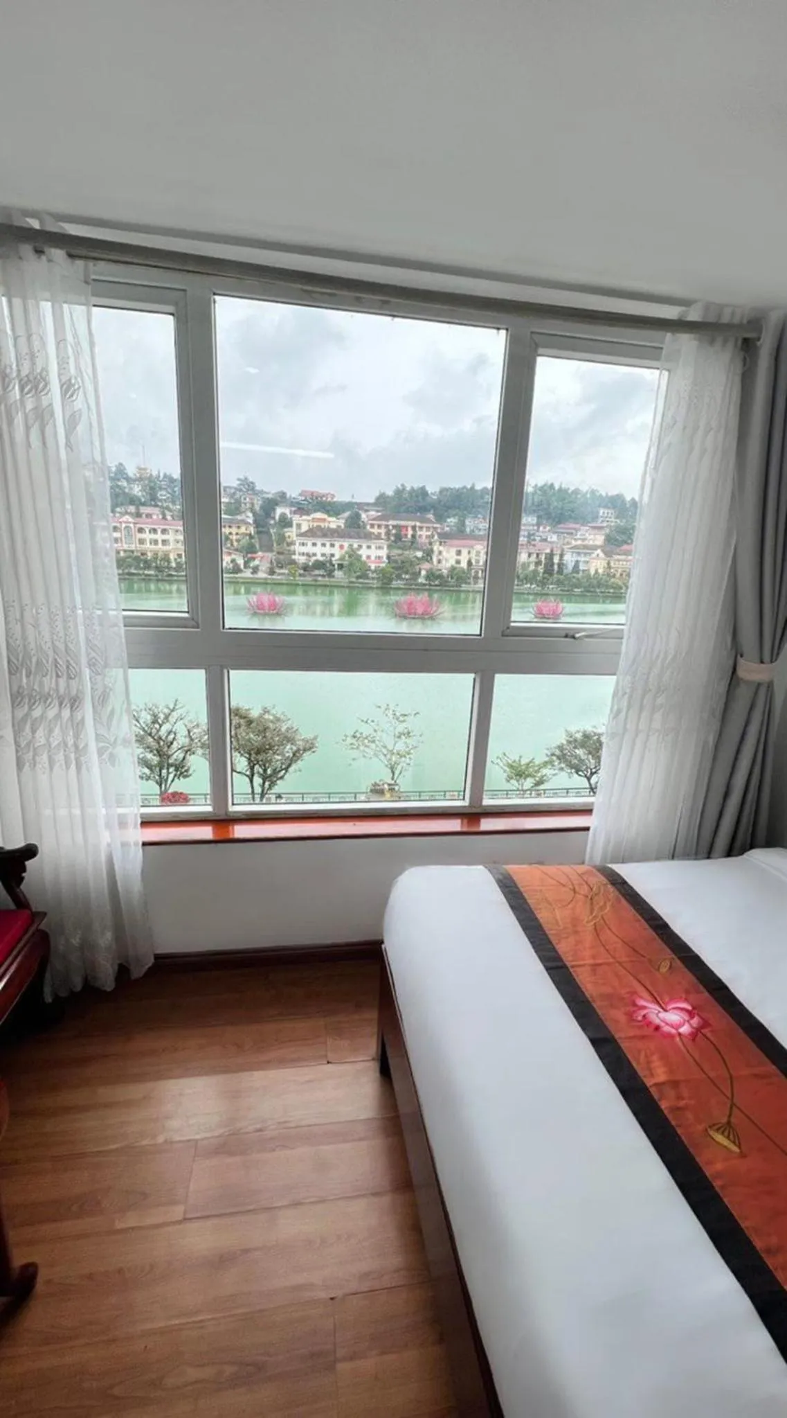 Bed in Sapa Lake View Hotel