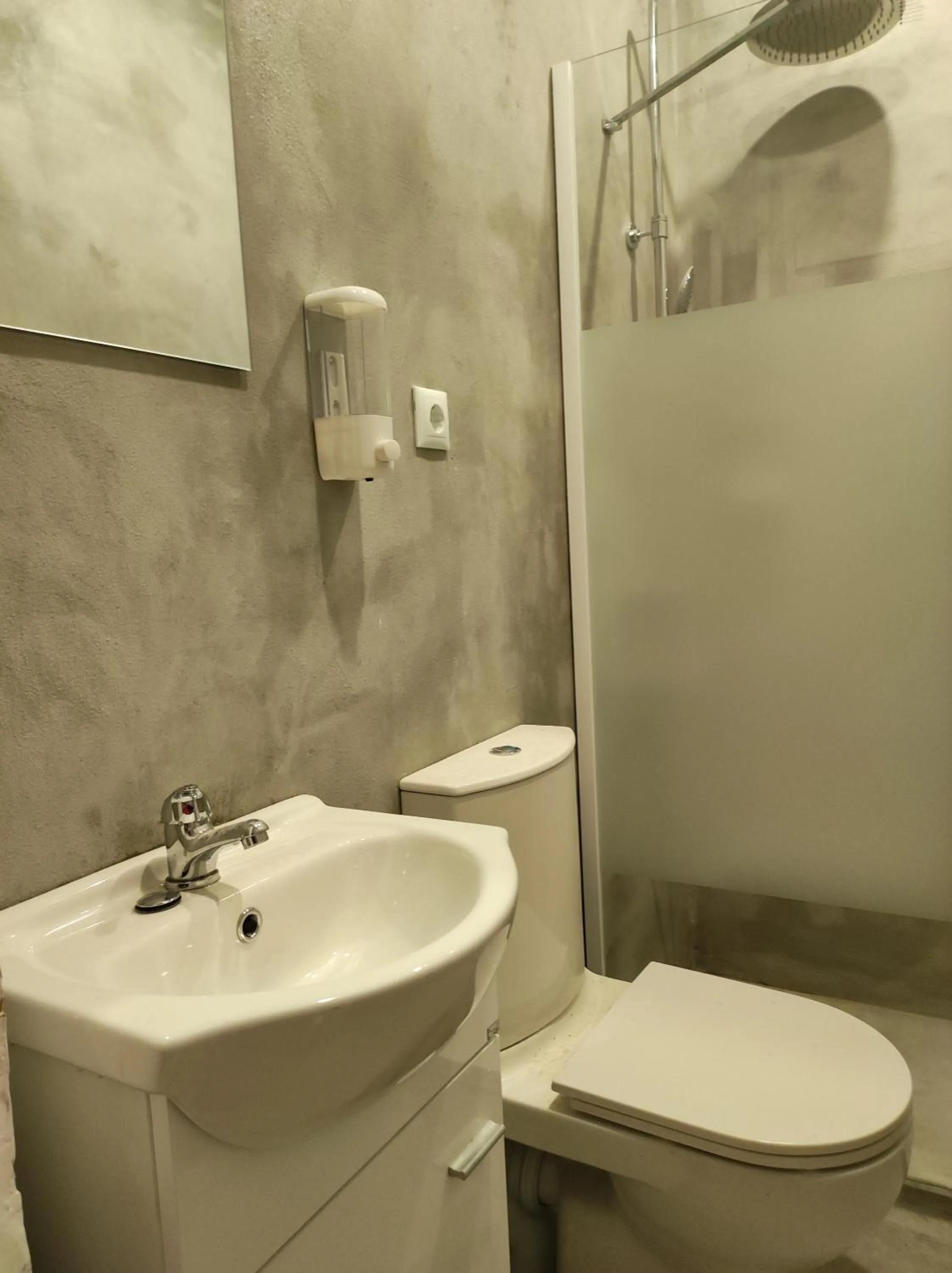 Shower in Duque de conventus