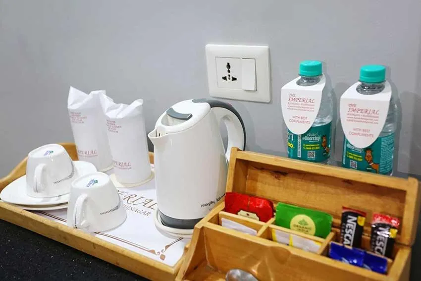 Coffee/tea facilities in The Imperial Bodhgaya