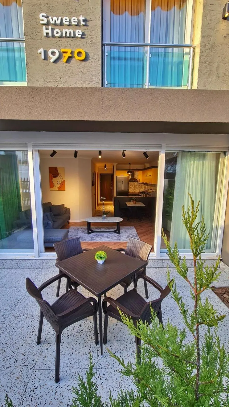 Garden in Letstay Sweet Home Yellow