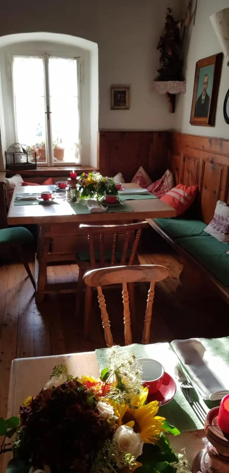 Breakfast in Bräugasthof Hallstatt