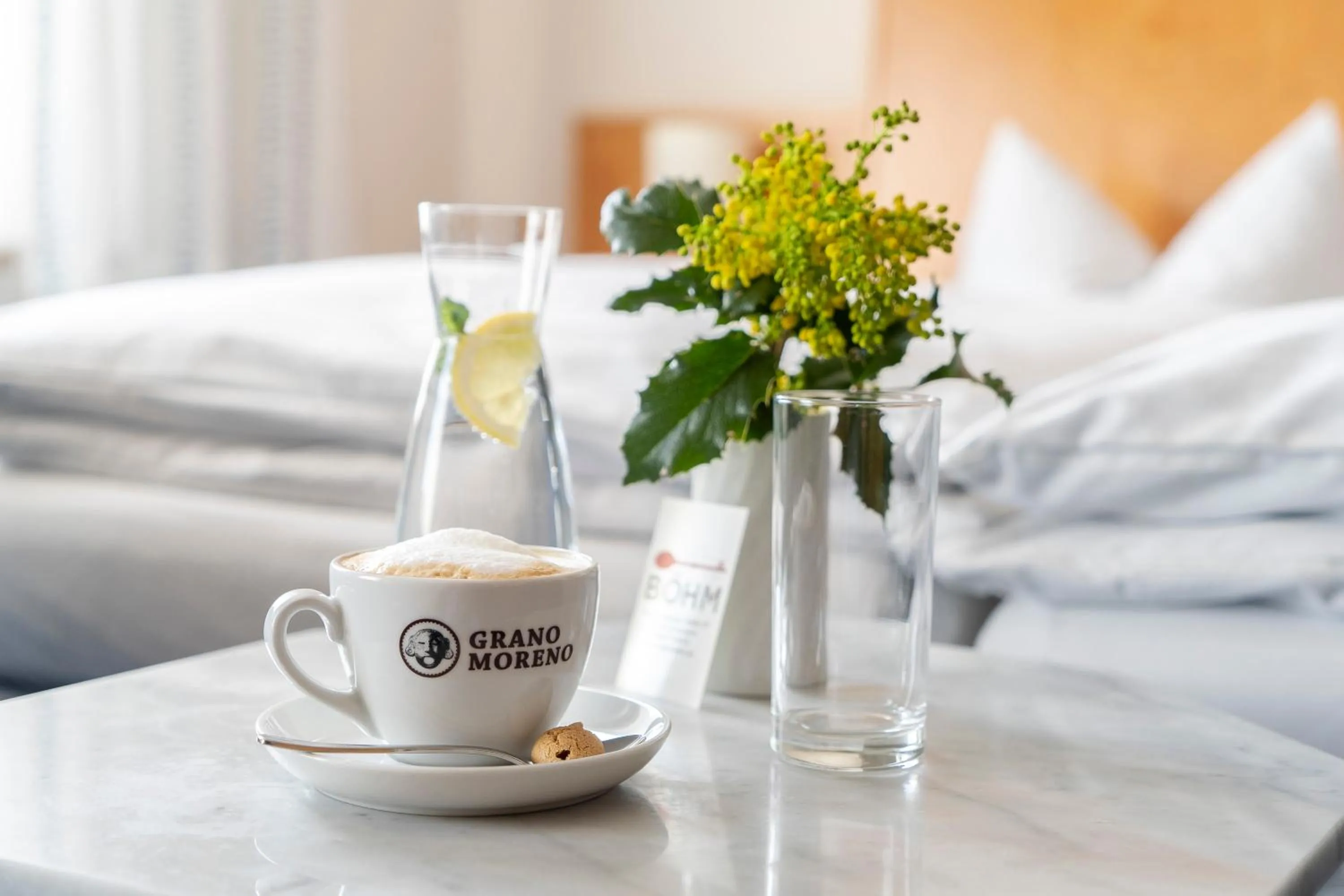 Coffee/tea facilities, Bed in Hotel & Apartments Böhm