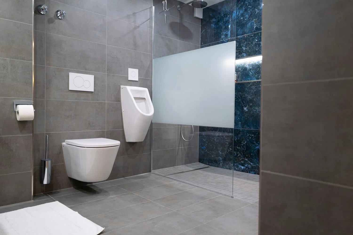 Shower in Hotel & Apartments Böhm