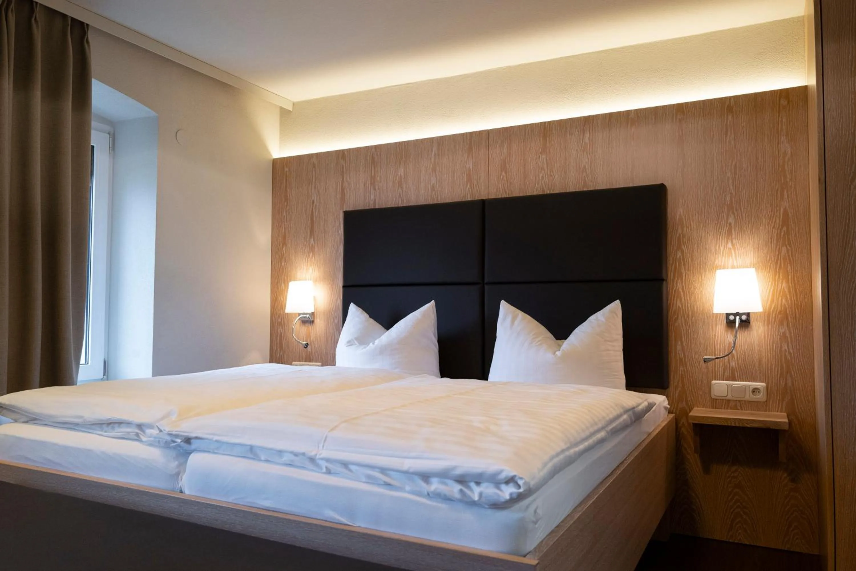 Bed in Hotel & Apartments Böhm