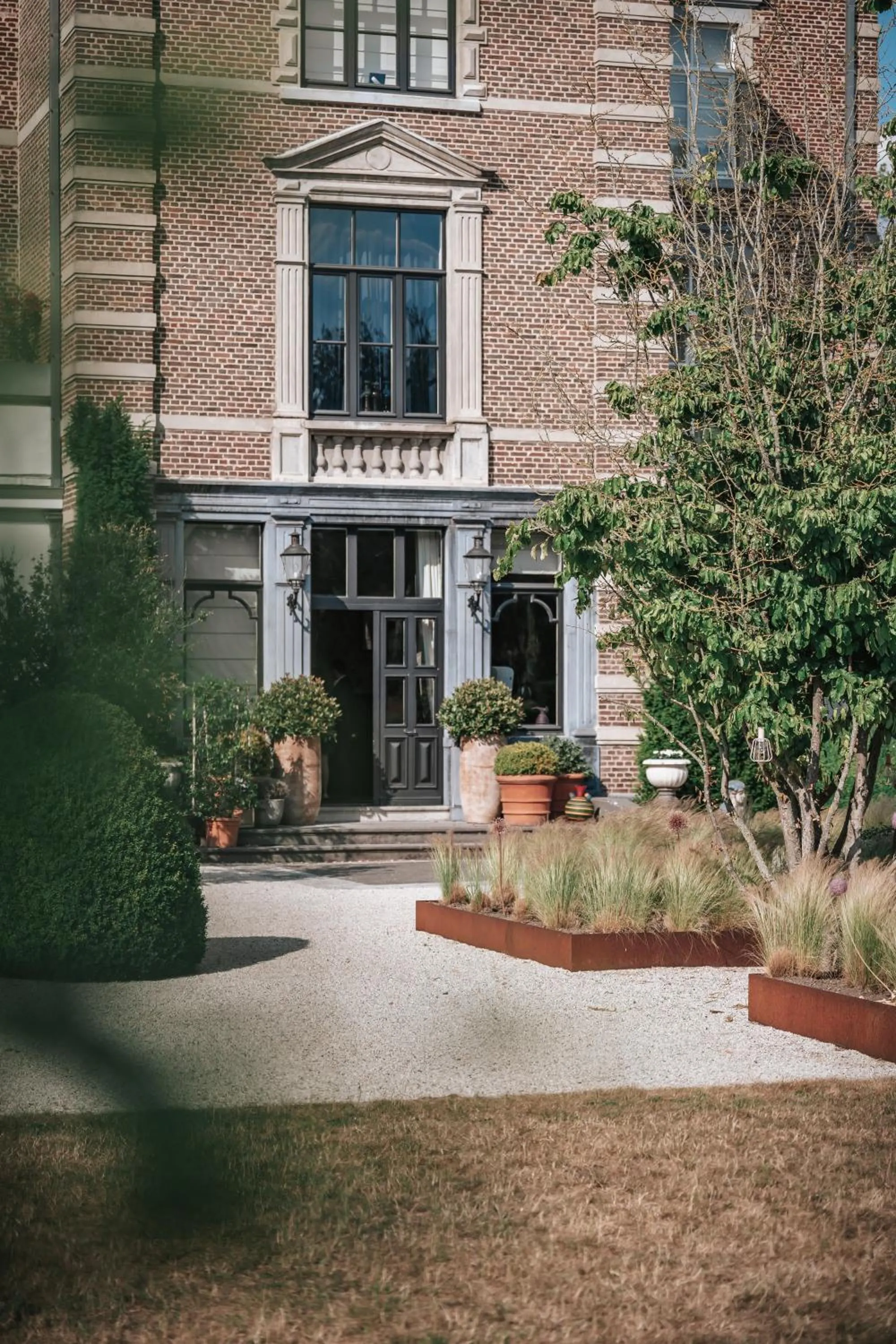 Property building in B&B Maison Mairie Hasselt